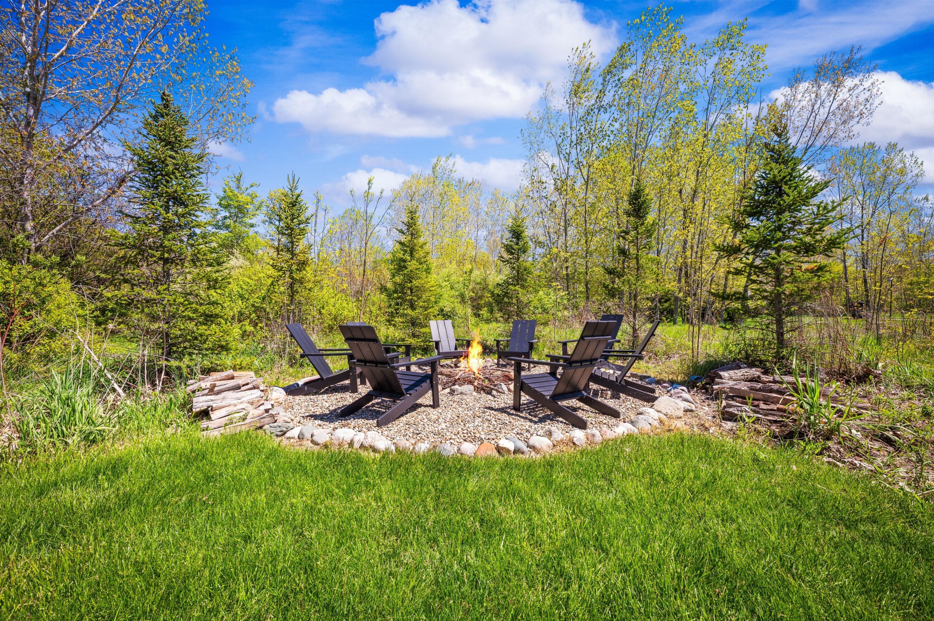 5553 Hidden Pond Lane