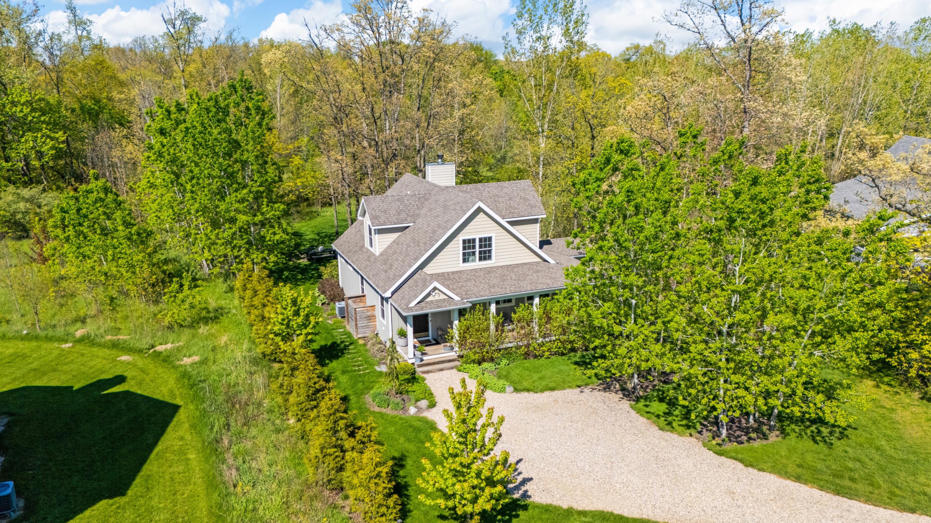 5553 Hidden Pond Lane