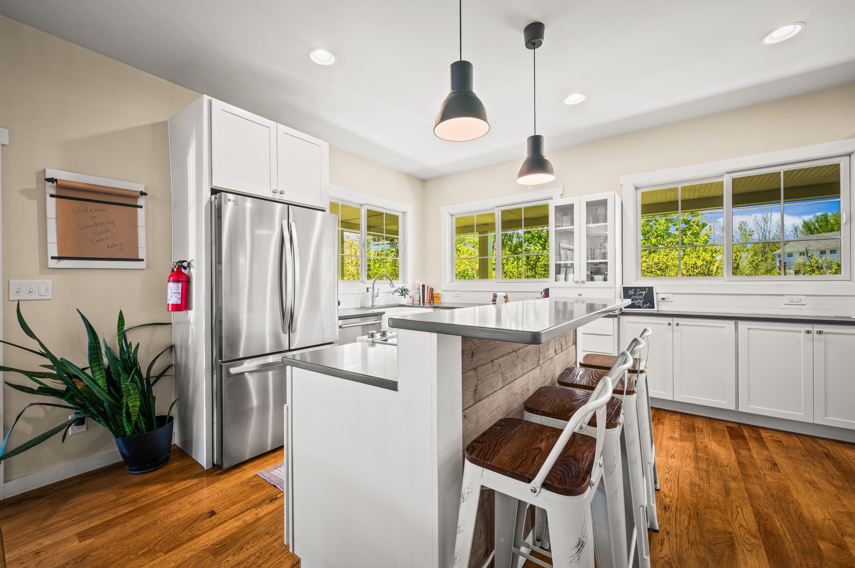 5553 Hidden Pond Lane