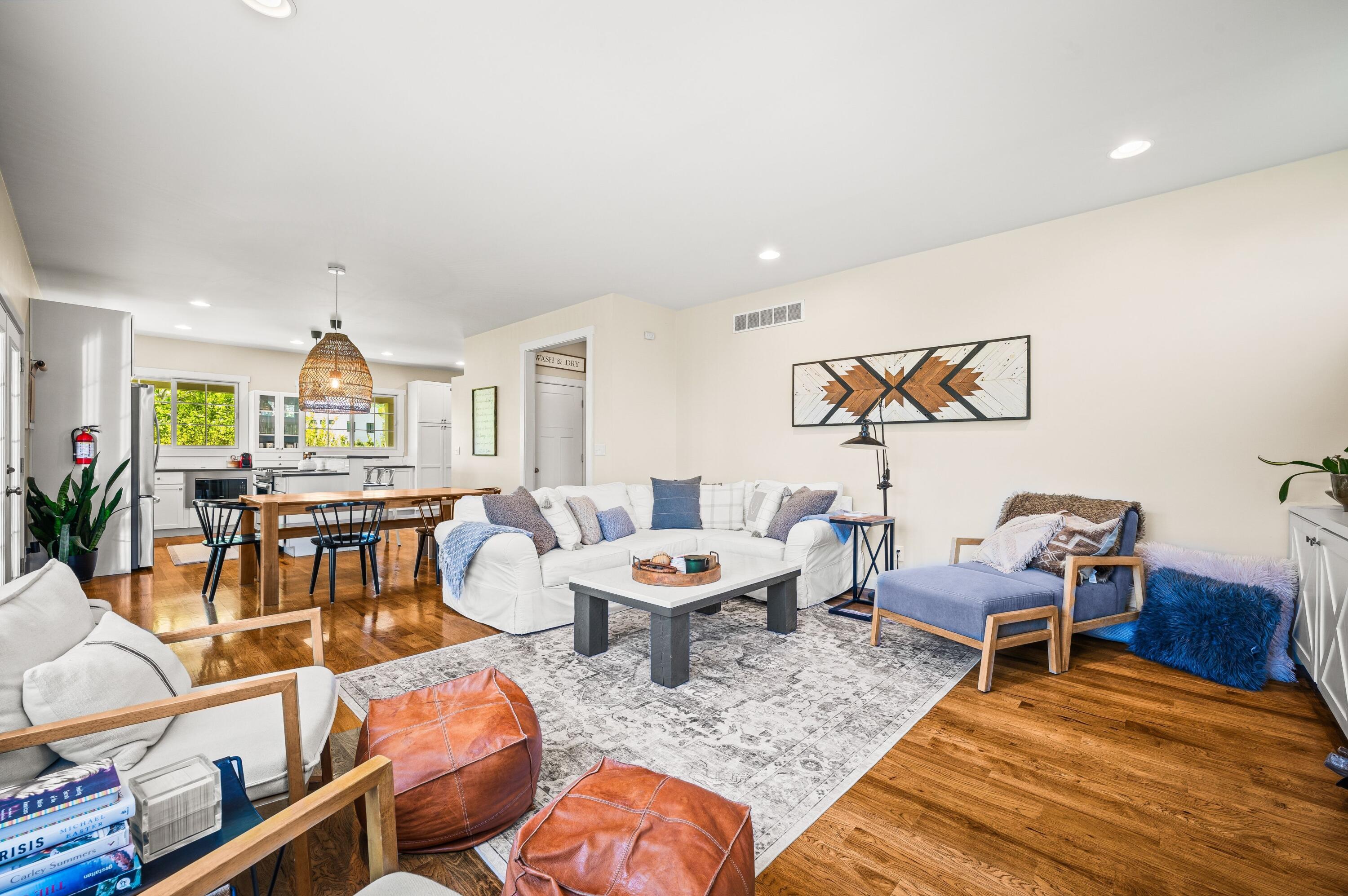 5553 Hidden Pond Lane