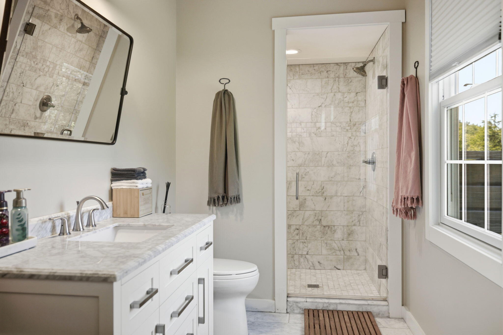 5553 Hidden Pond Lane