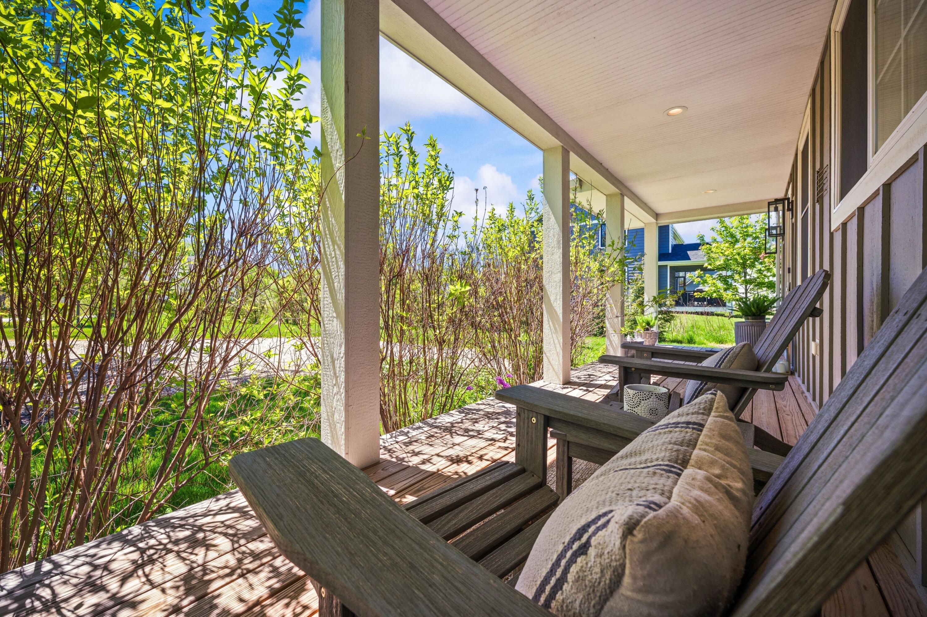 5553 Hidden Pond Lane