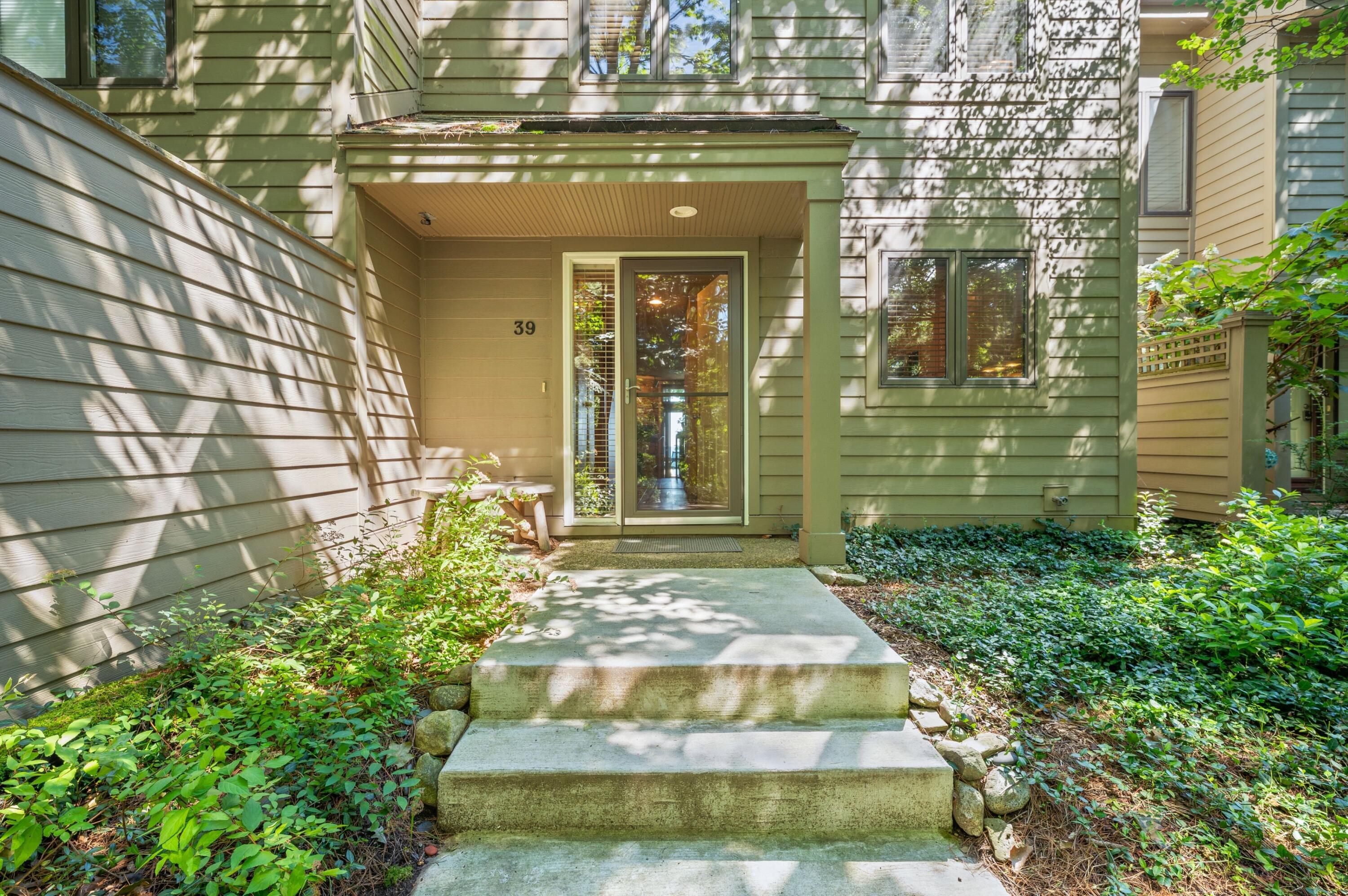 1501 W Water 39