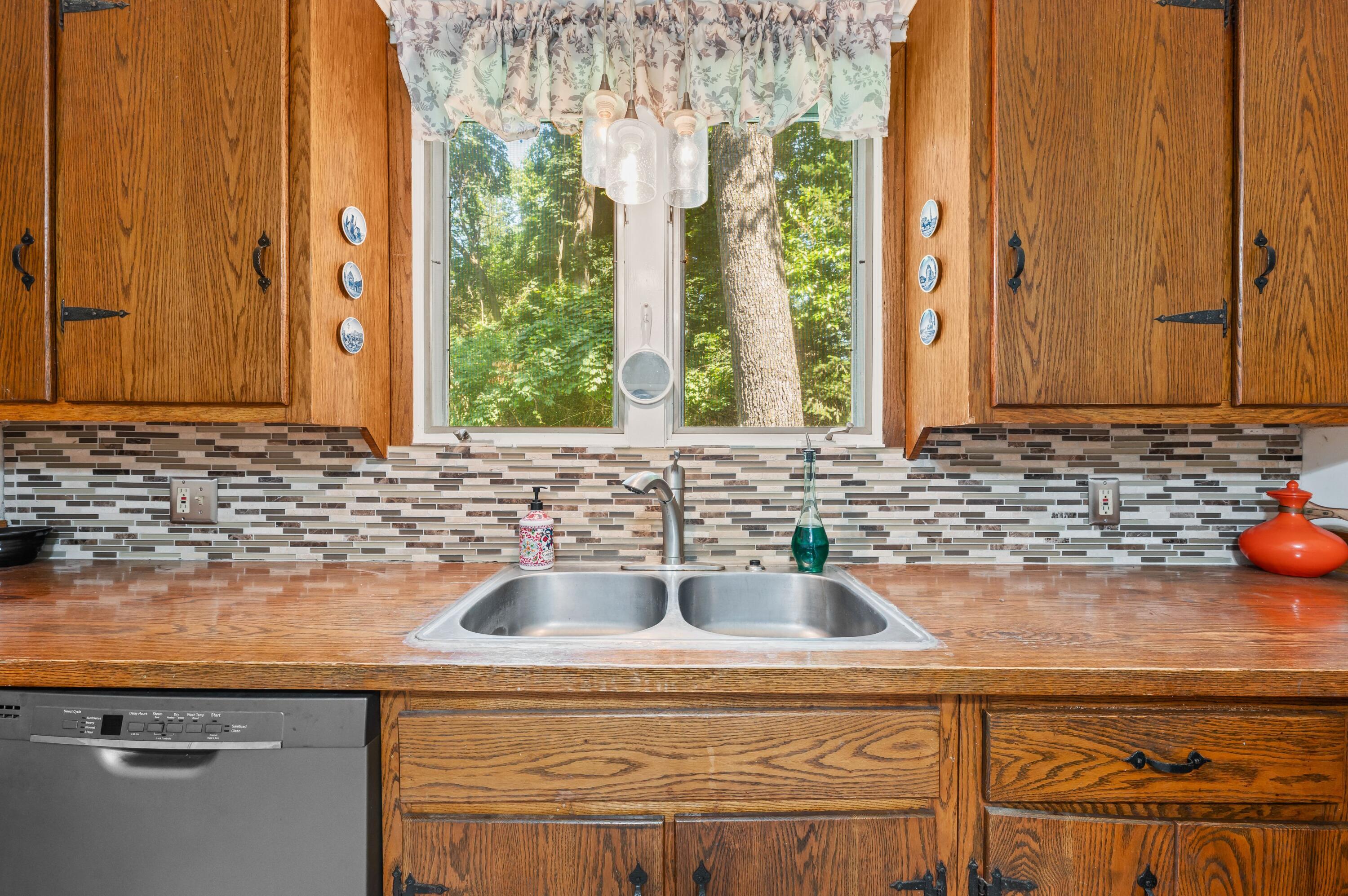 4128 Ponchartrain Trail