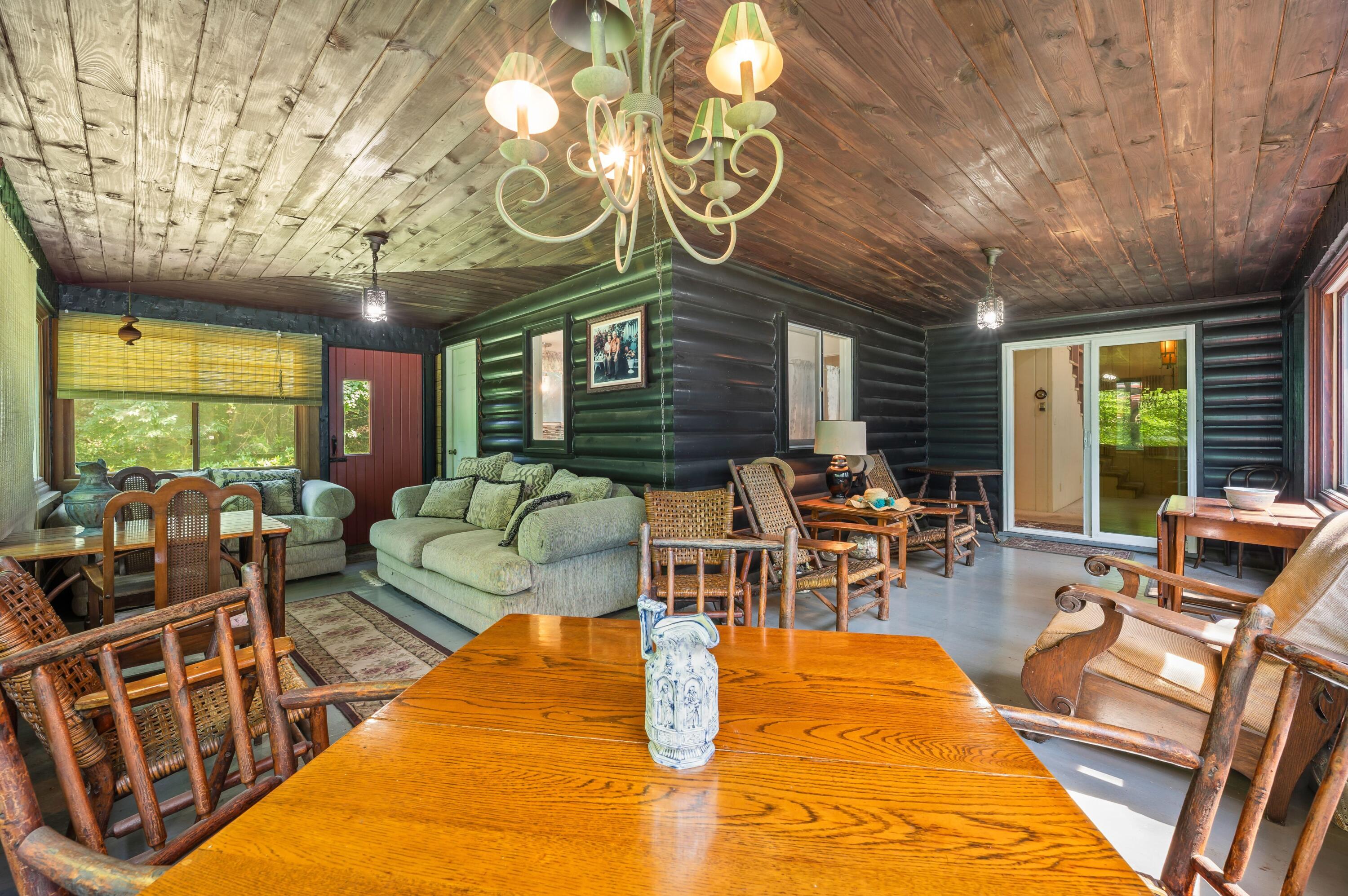 4128 Ponchartrain Trail