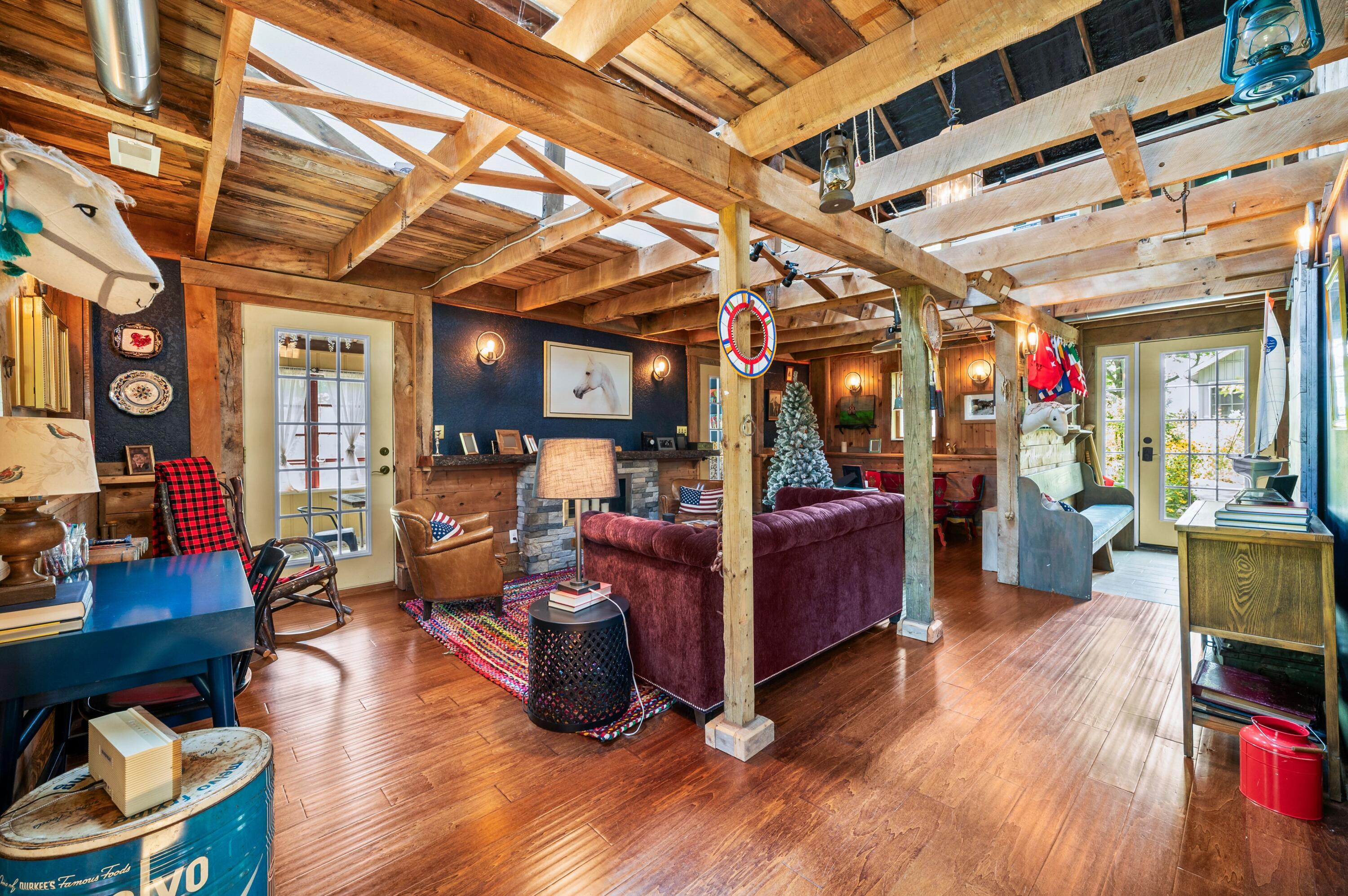 8467 S Scottdale Road