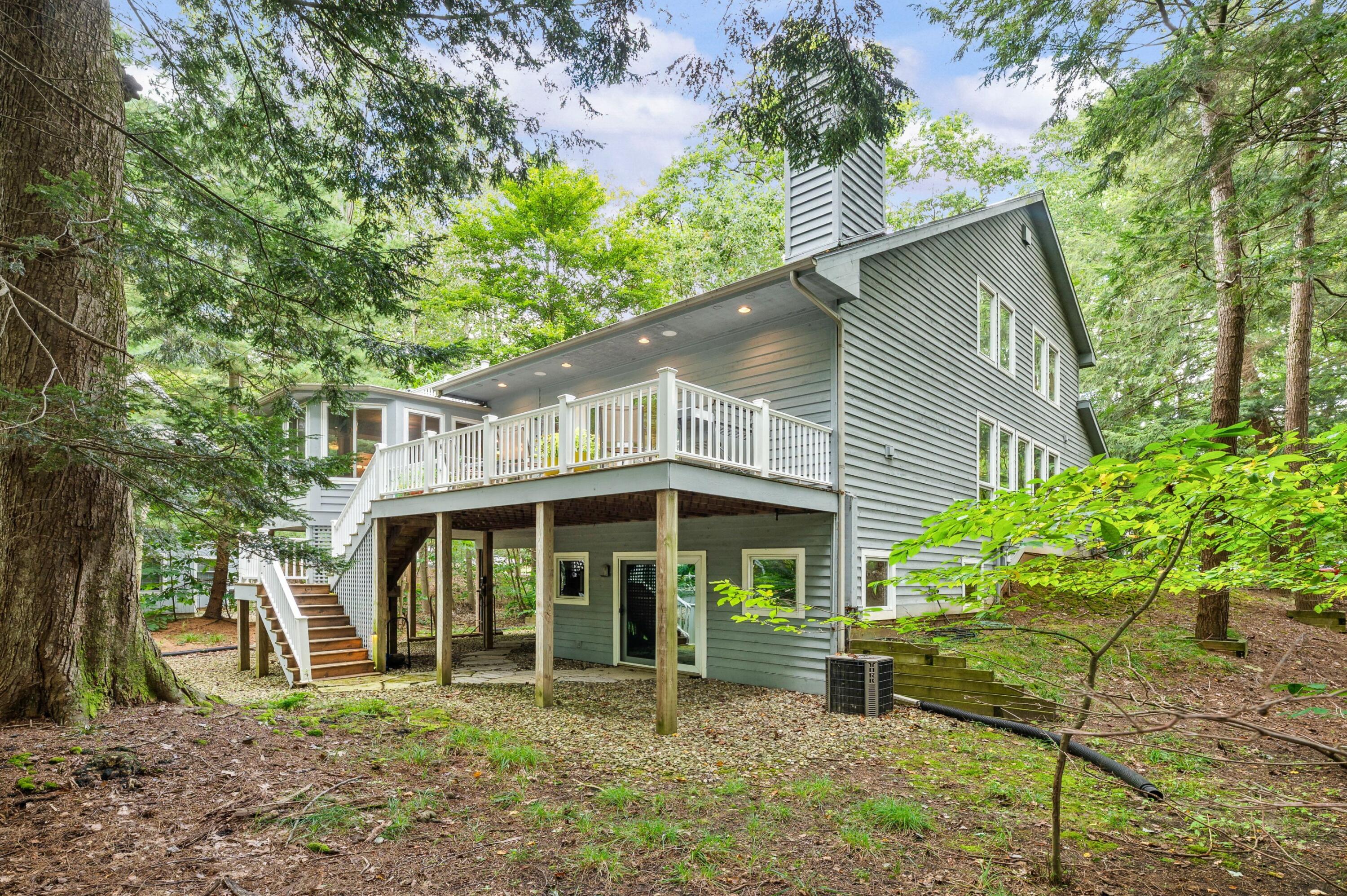 12760 Highland Shores Drive