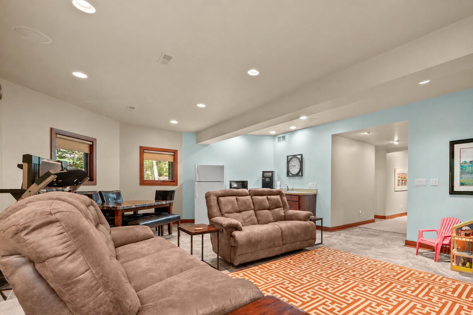 12760 Highland Shores Drive