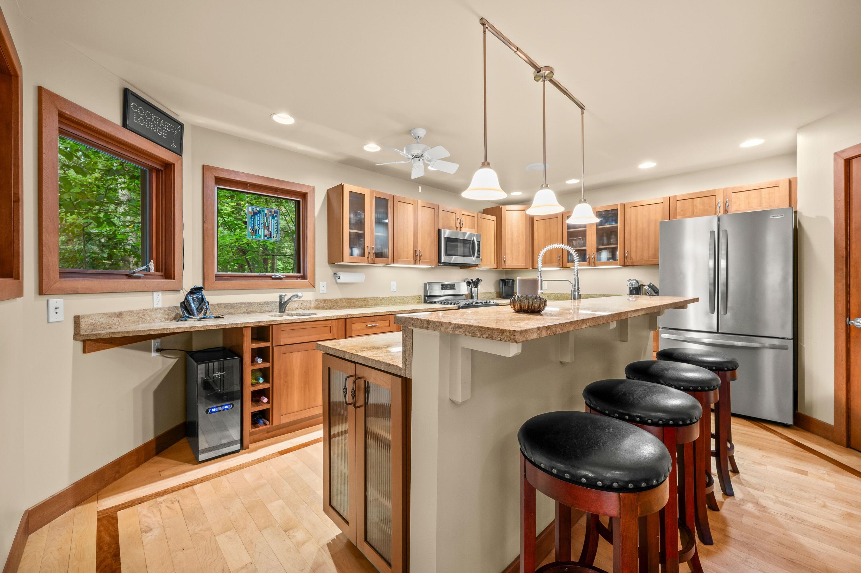 12760 Highland Shores Drive