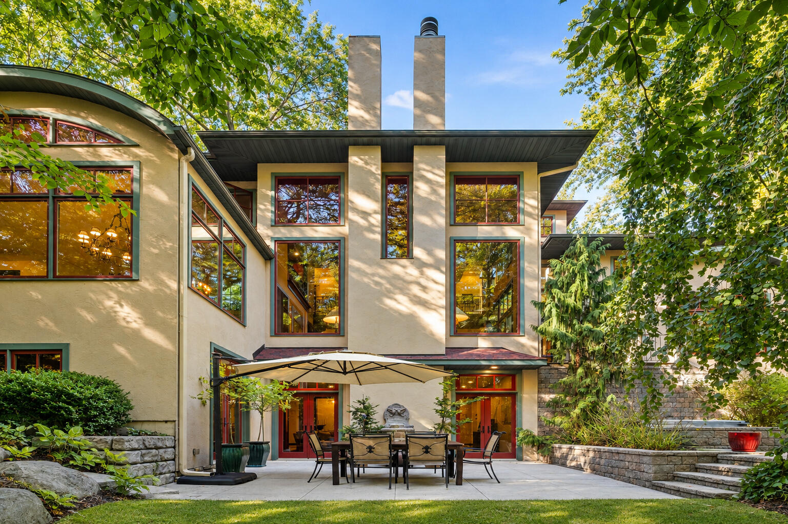 7156 Orchard Avenue