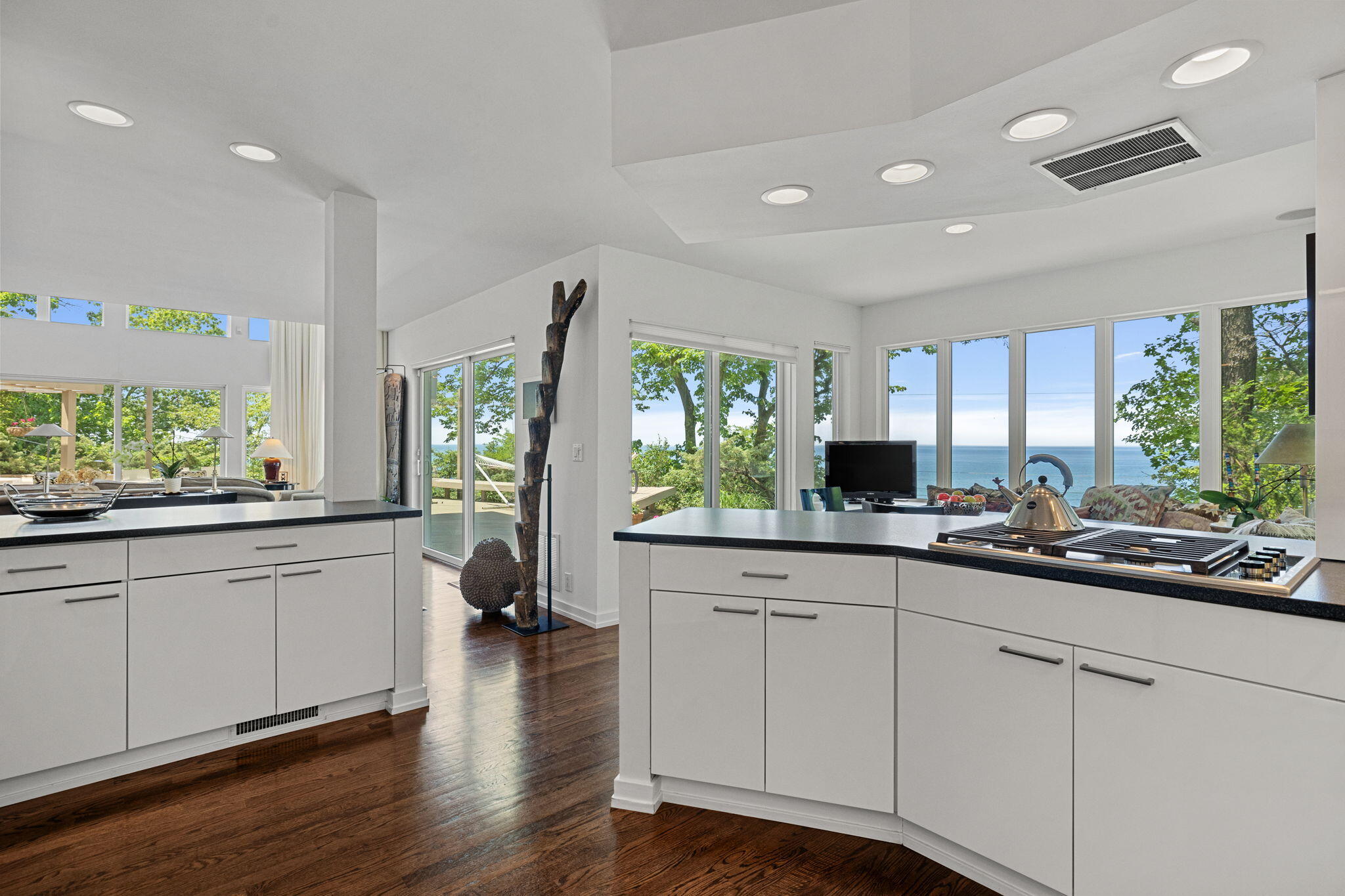 301 E Lake Front Drive