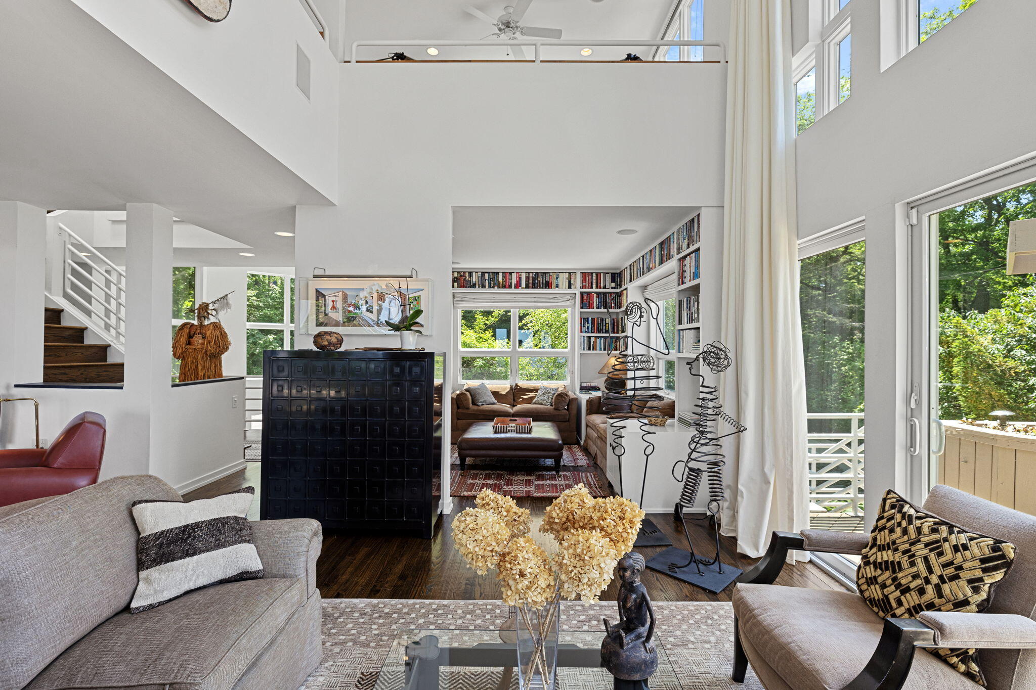 301 E Lake Front Drive