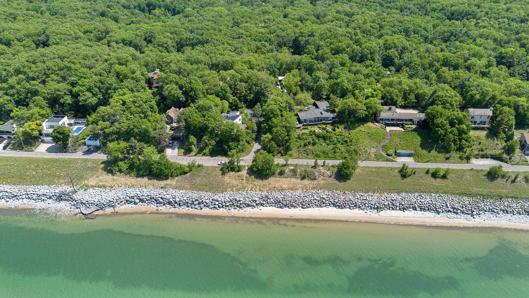 301 E Lake Front Drive