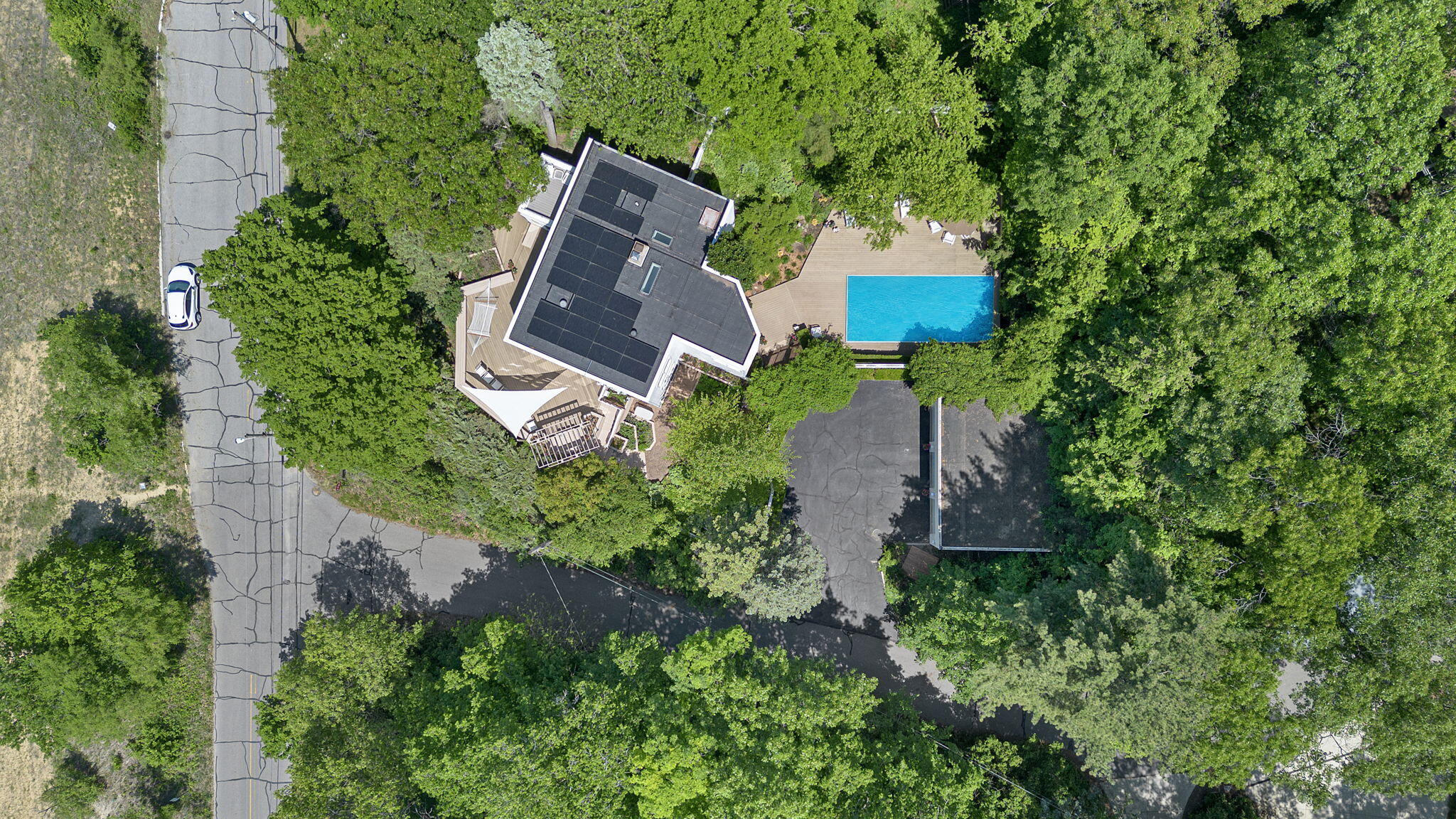 301 E Lake Front Drive