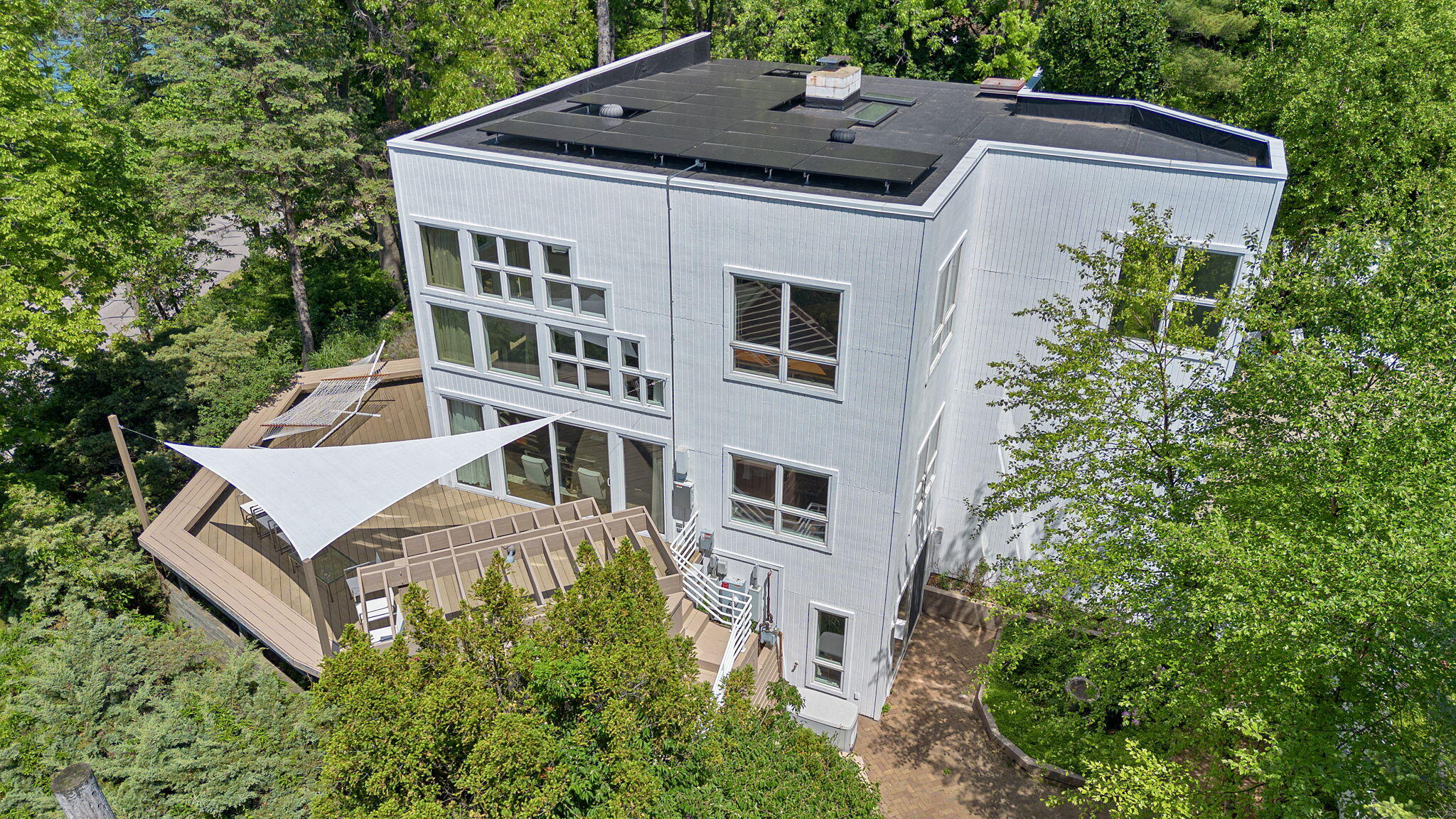 301 E Lake Front Drive