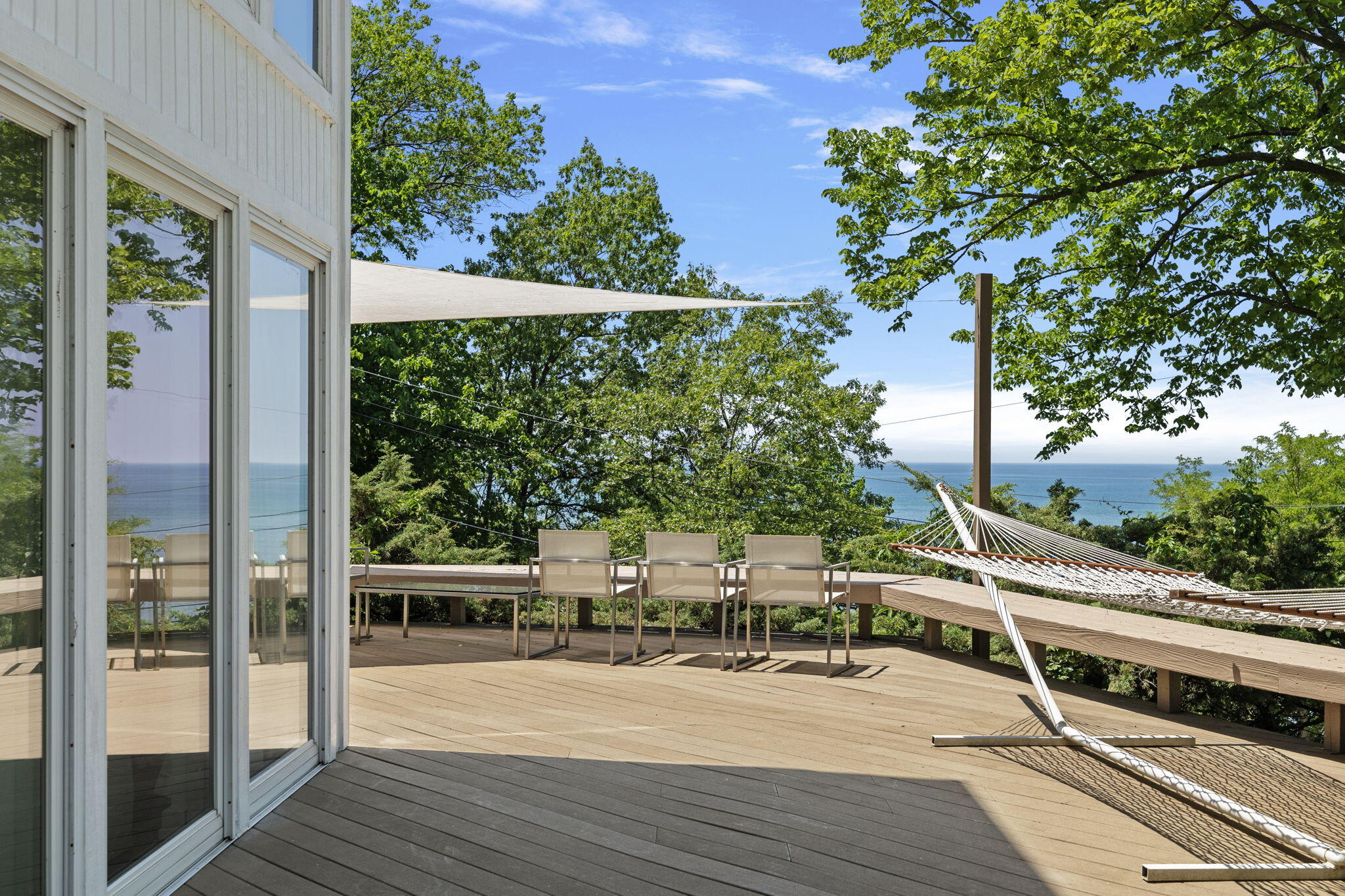 301 E Lake Front Drive