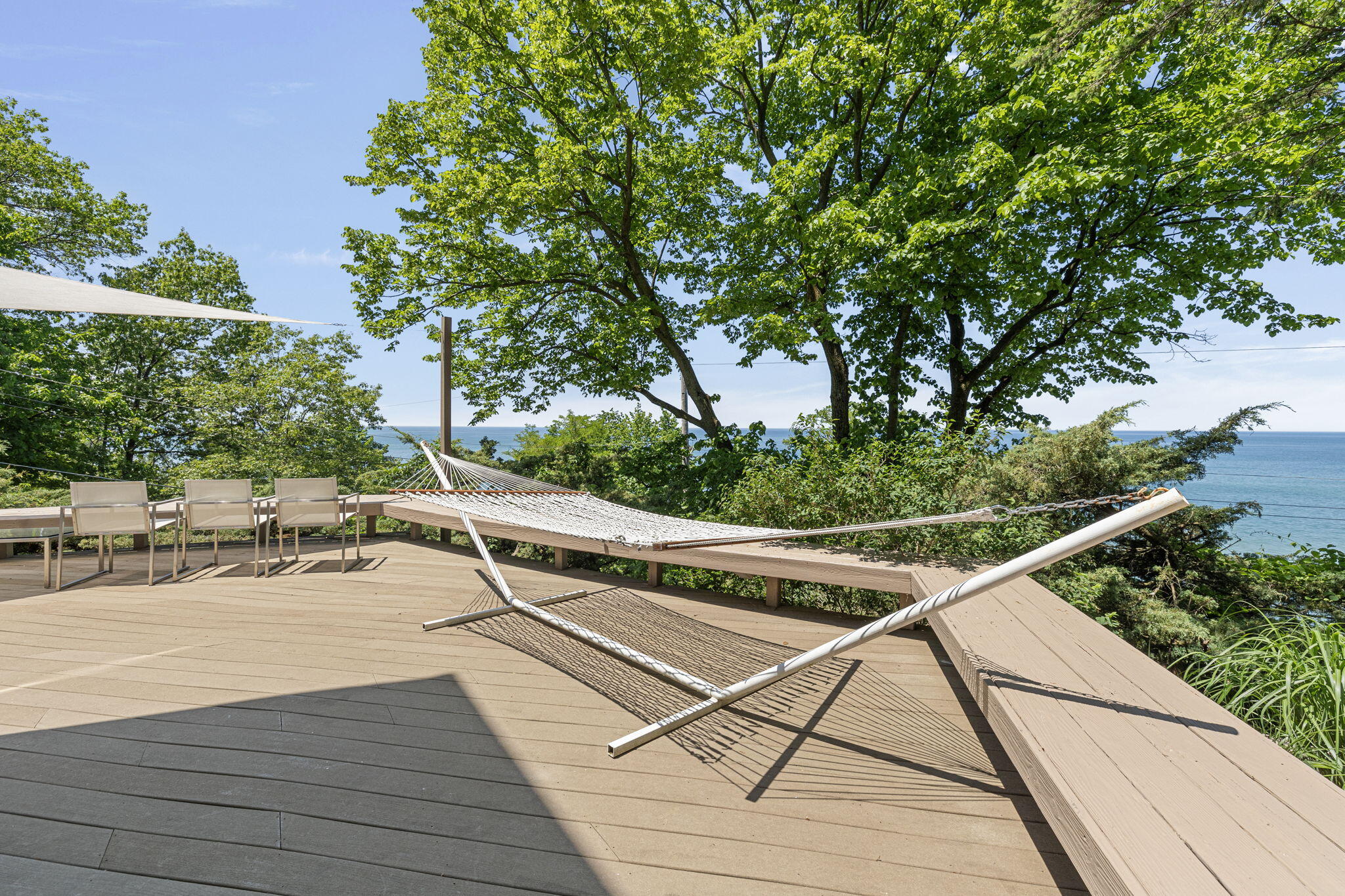 301 E Lake Front Drive