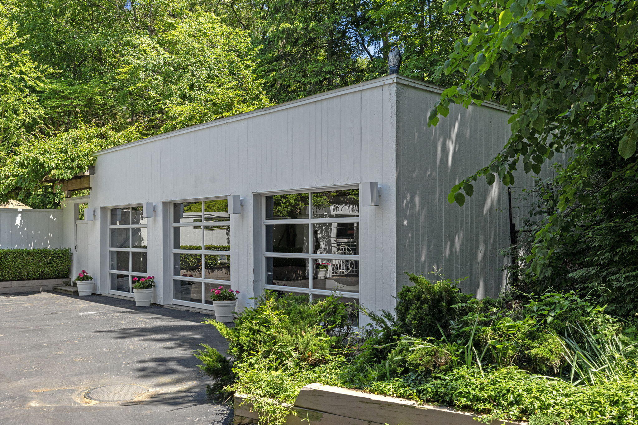 301 E Lake Front Drive