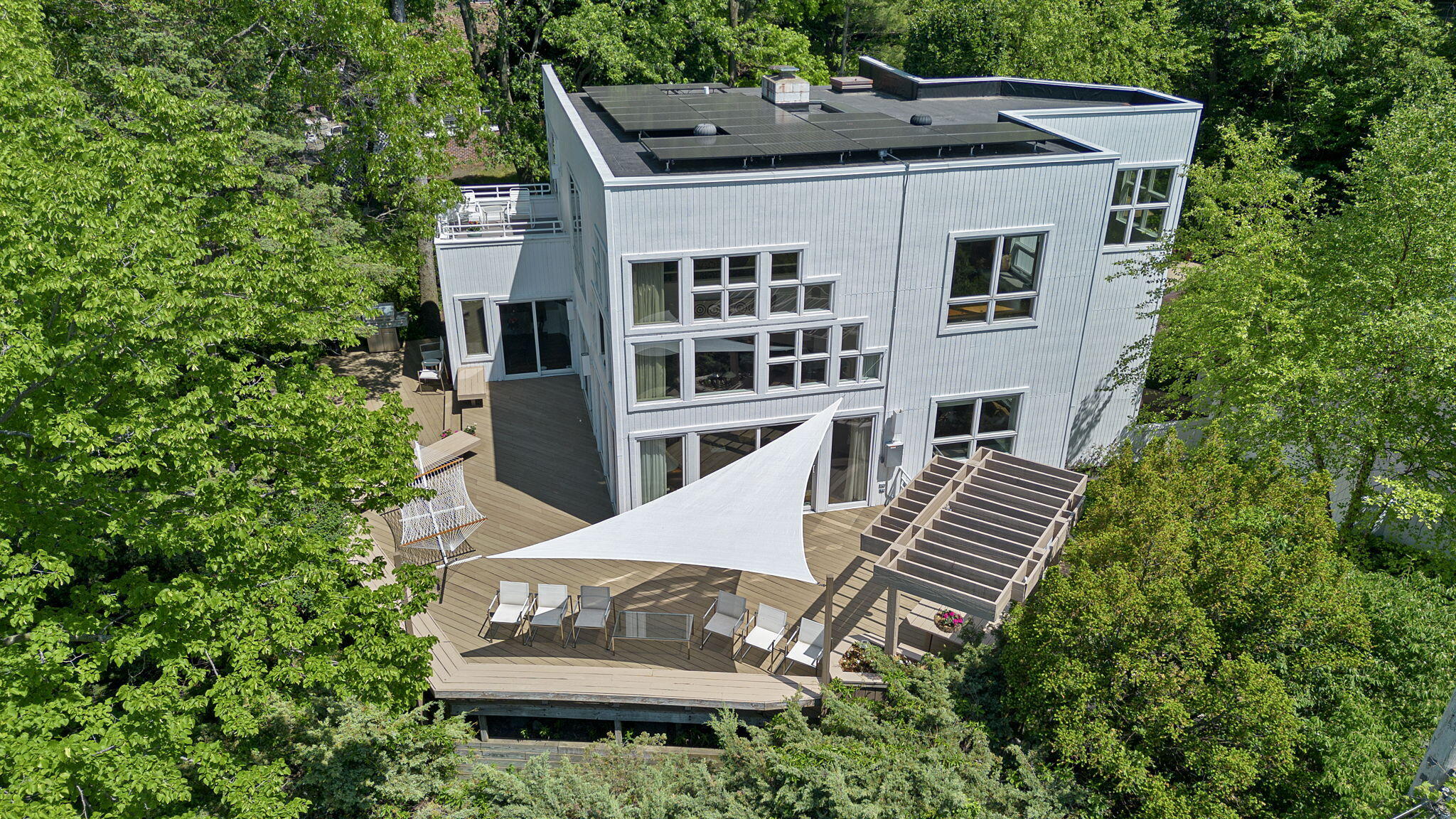 301 E Lake Front Drive