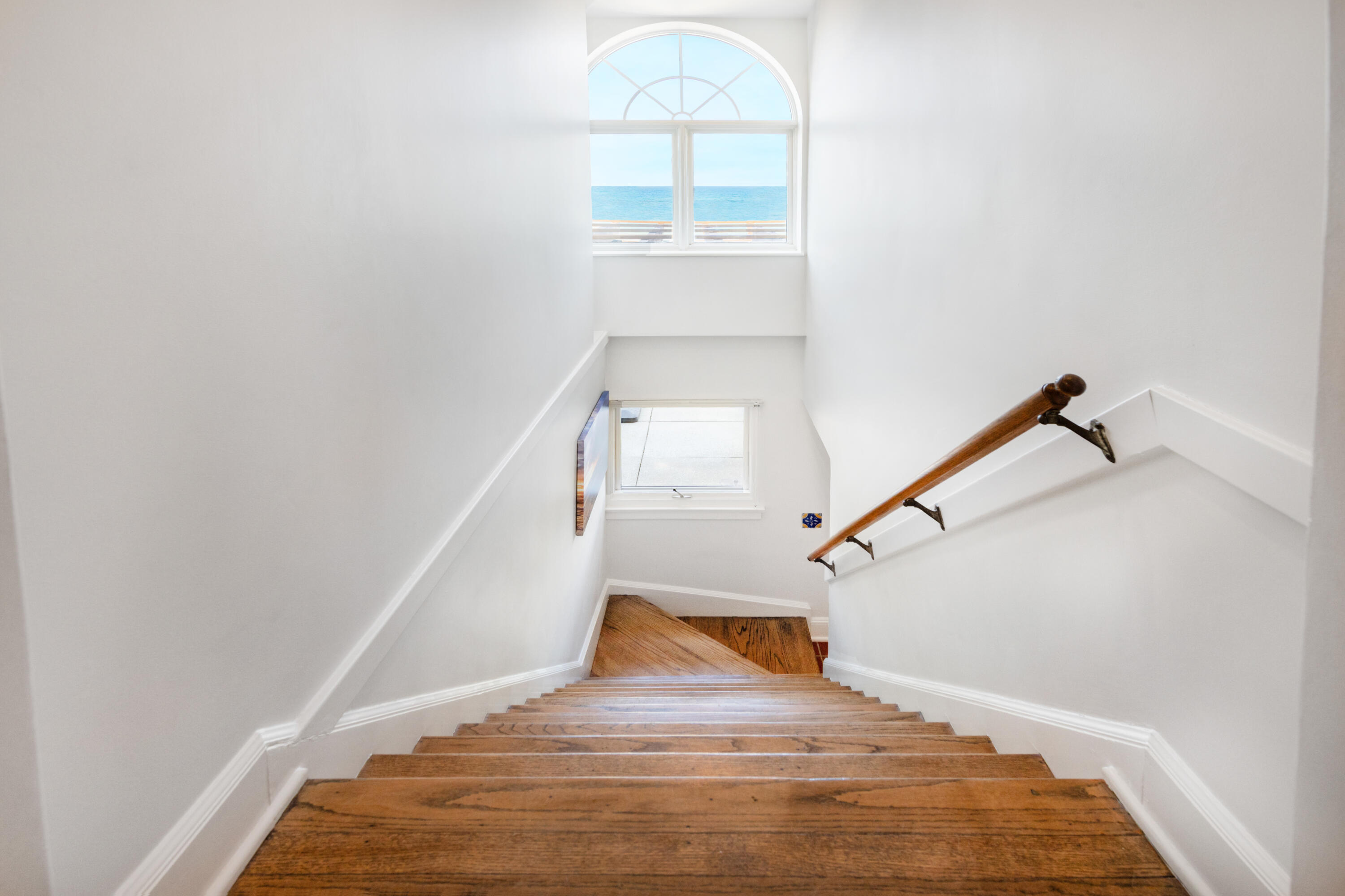 2306 Lake Shore Drive