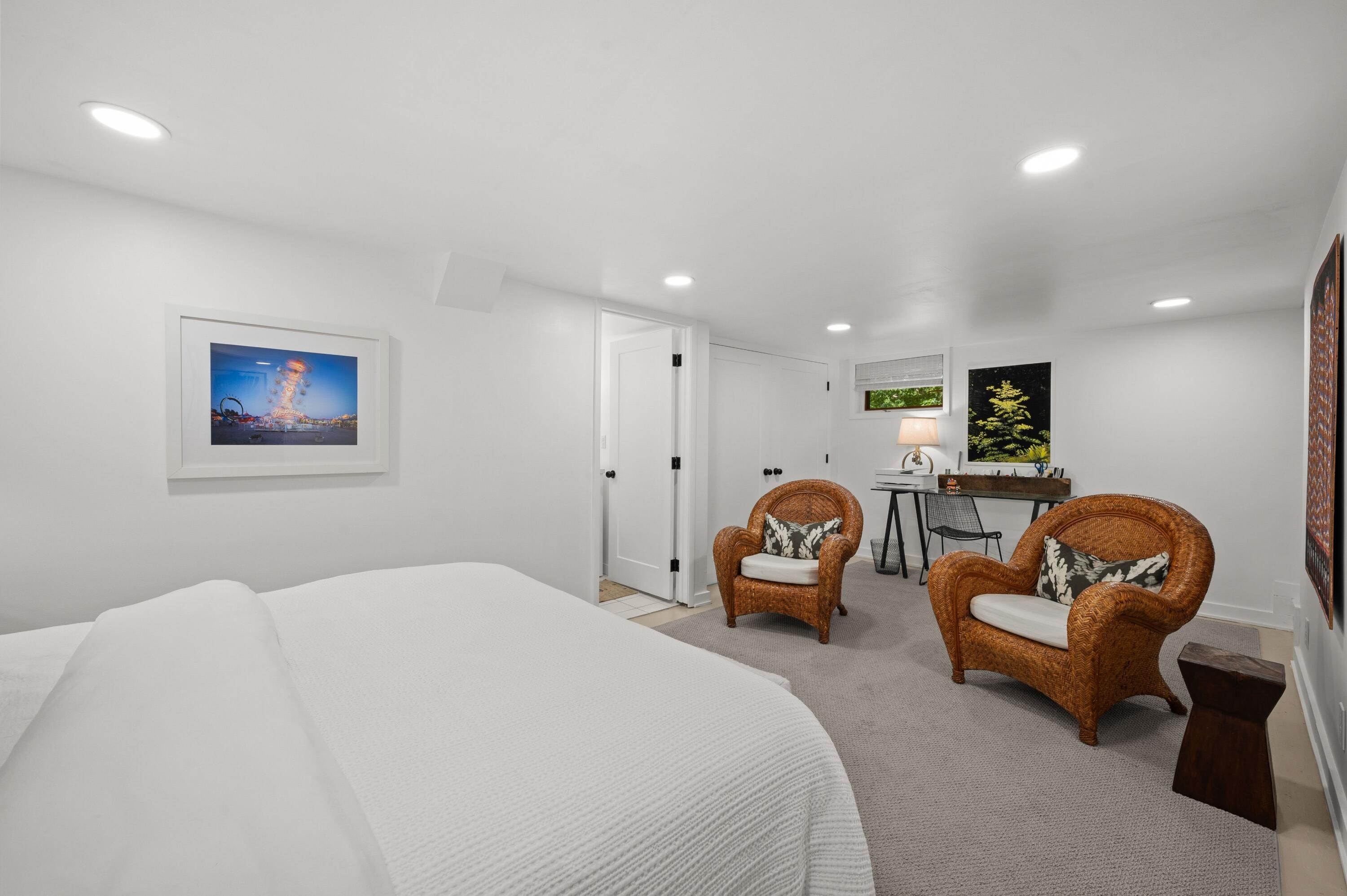 3524 Manitou Trail