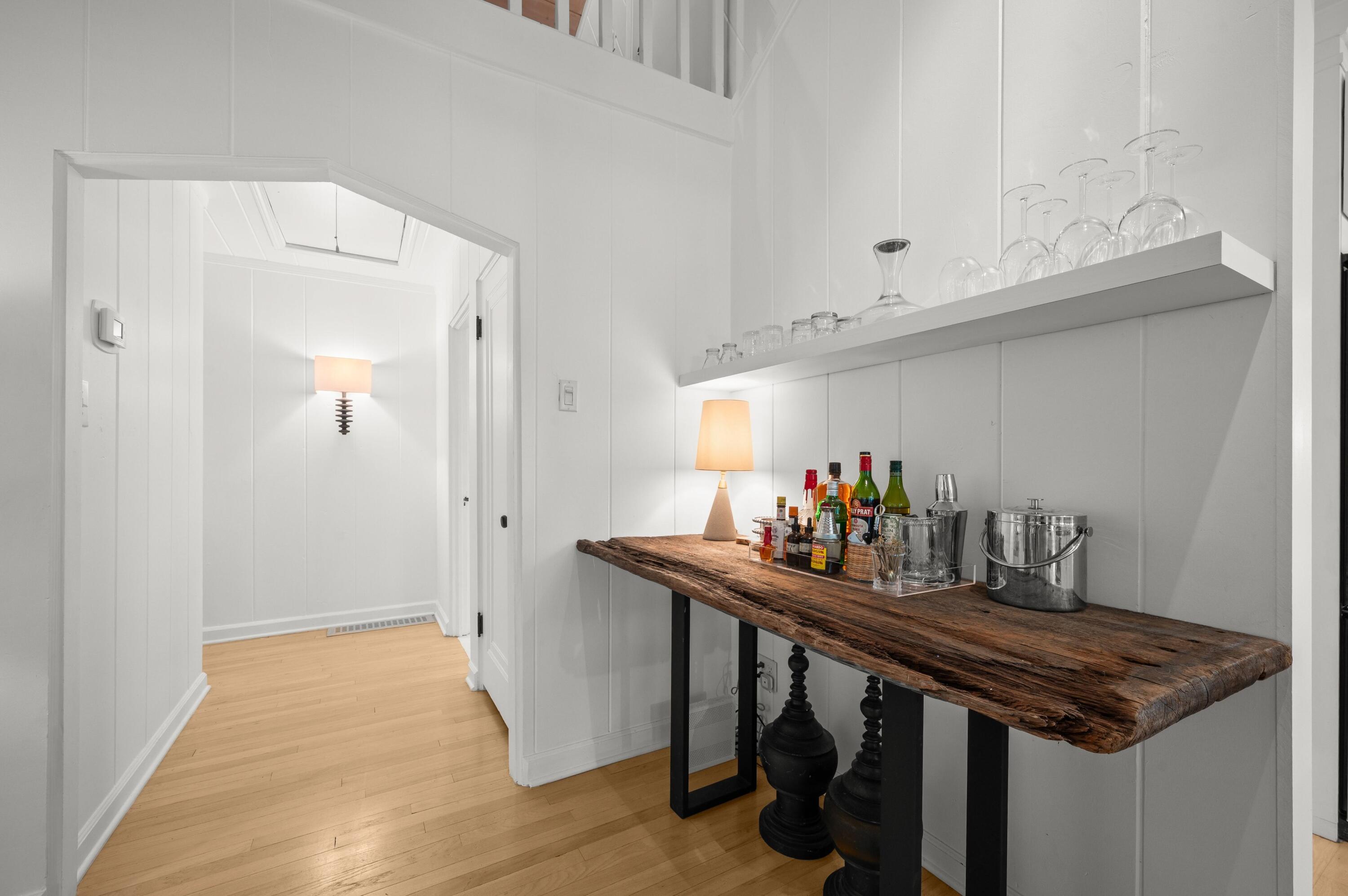 3524 Manitou Trail
