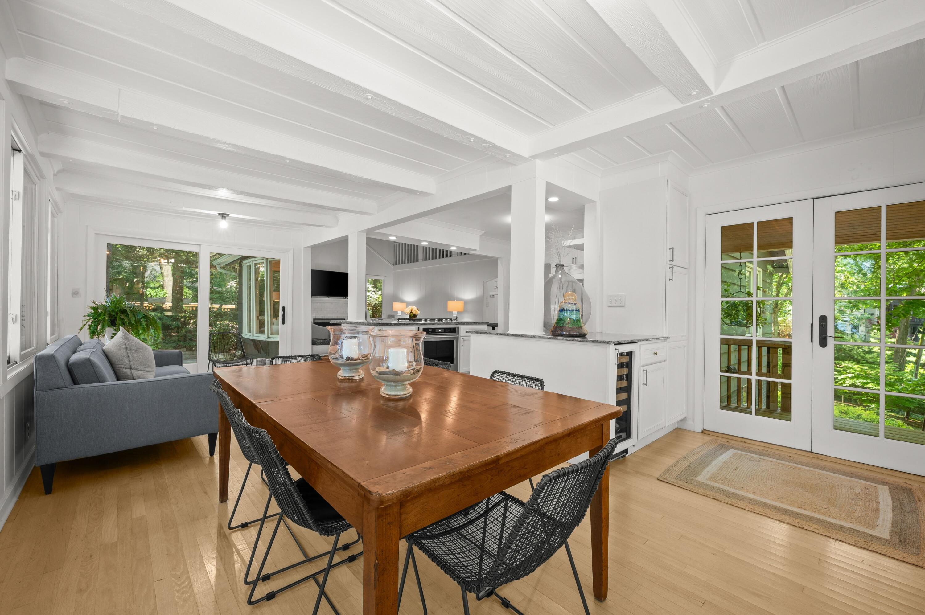 3524 Manitou Trail