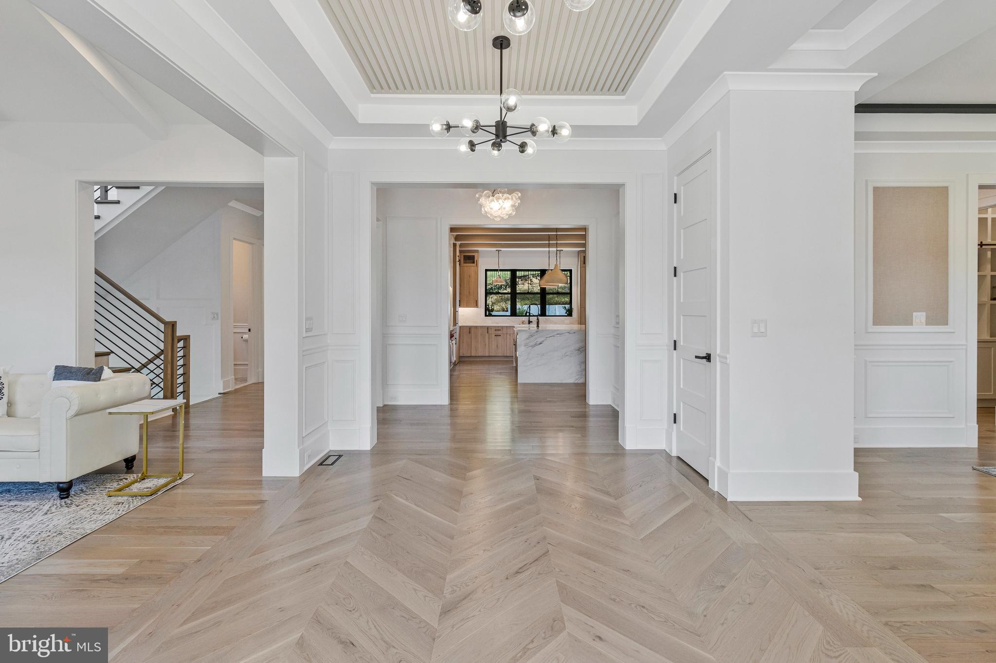 6611 LYBROOK COURT