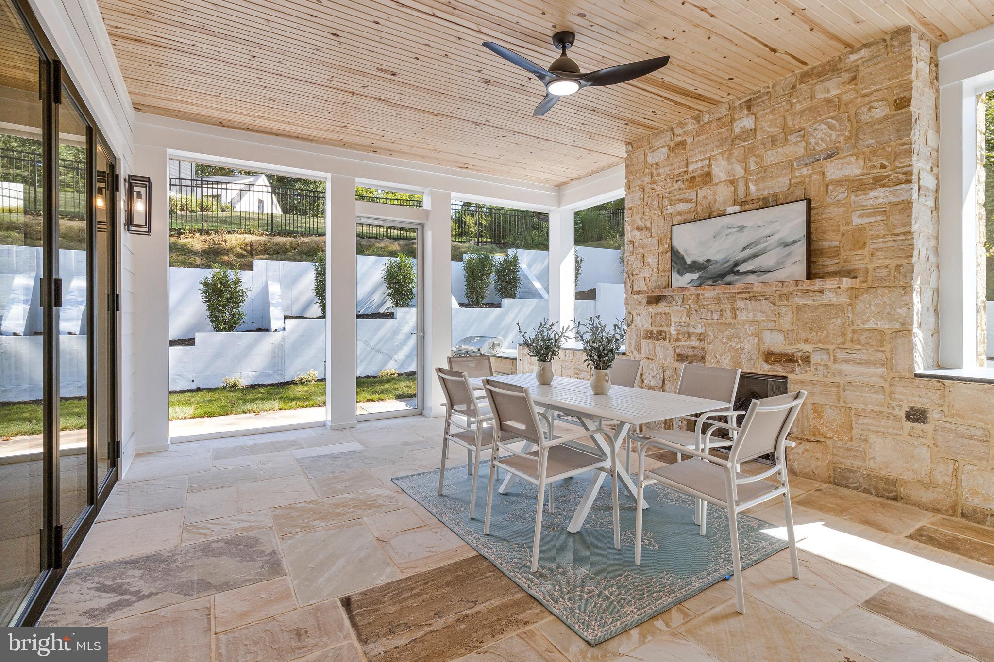 6611 LYBROOK COURT