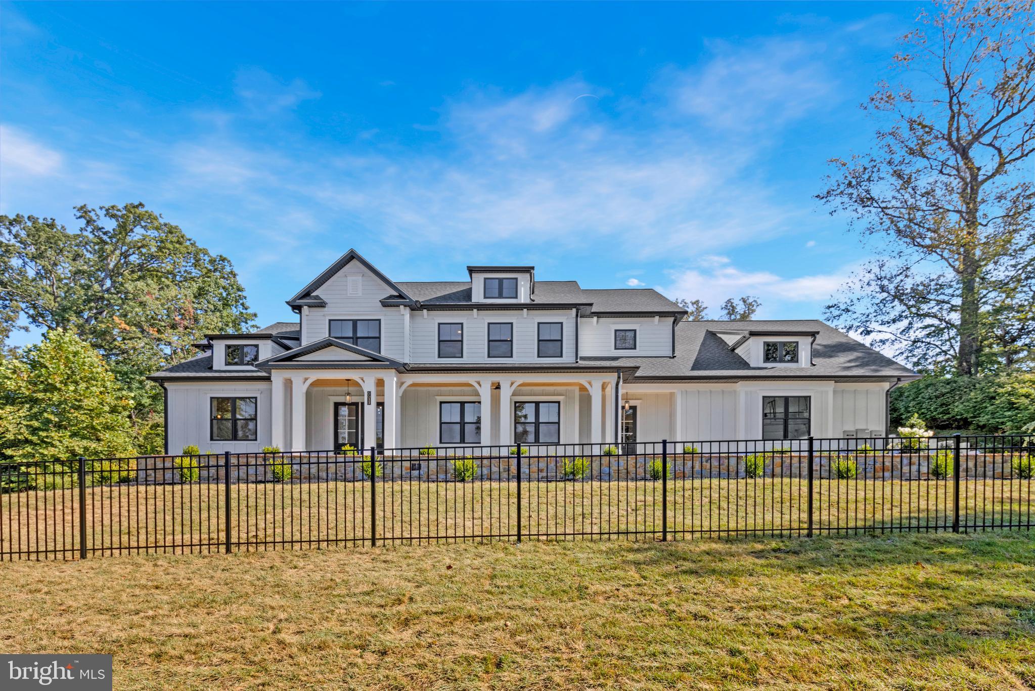 6611 LYBROOK COURT