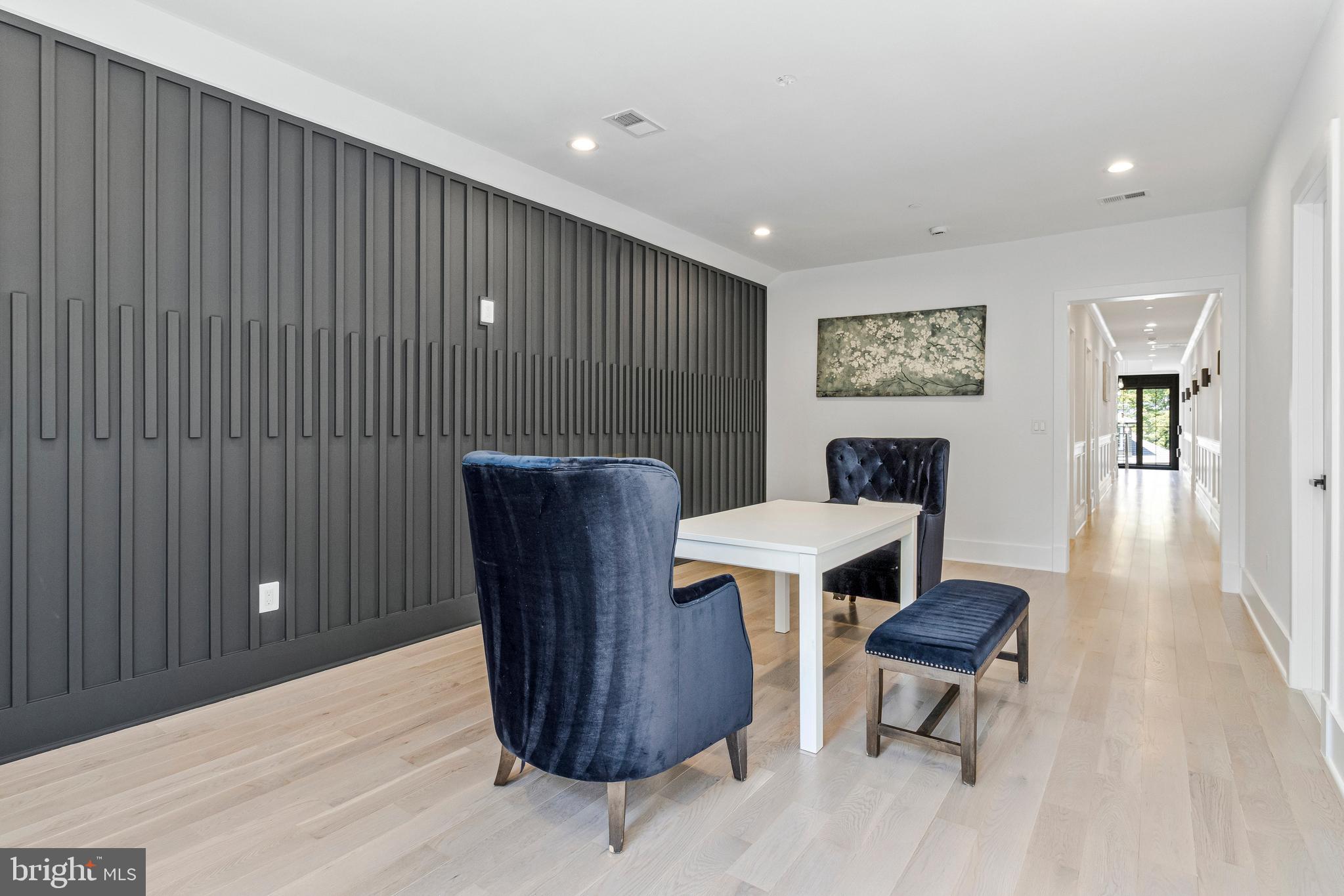 6611 LYBROOK COURT
