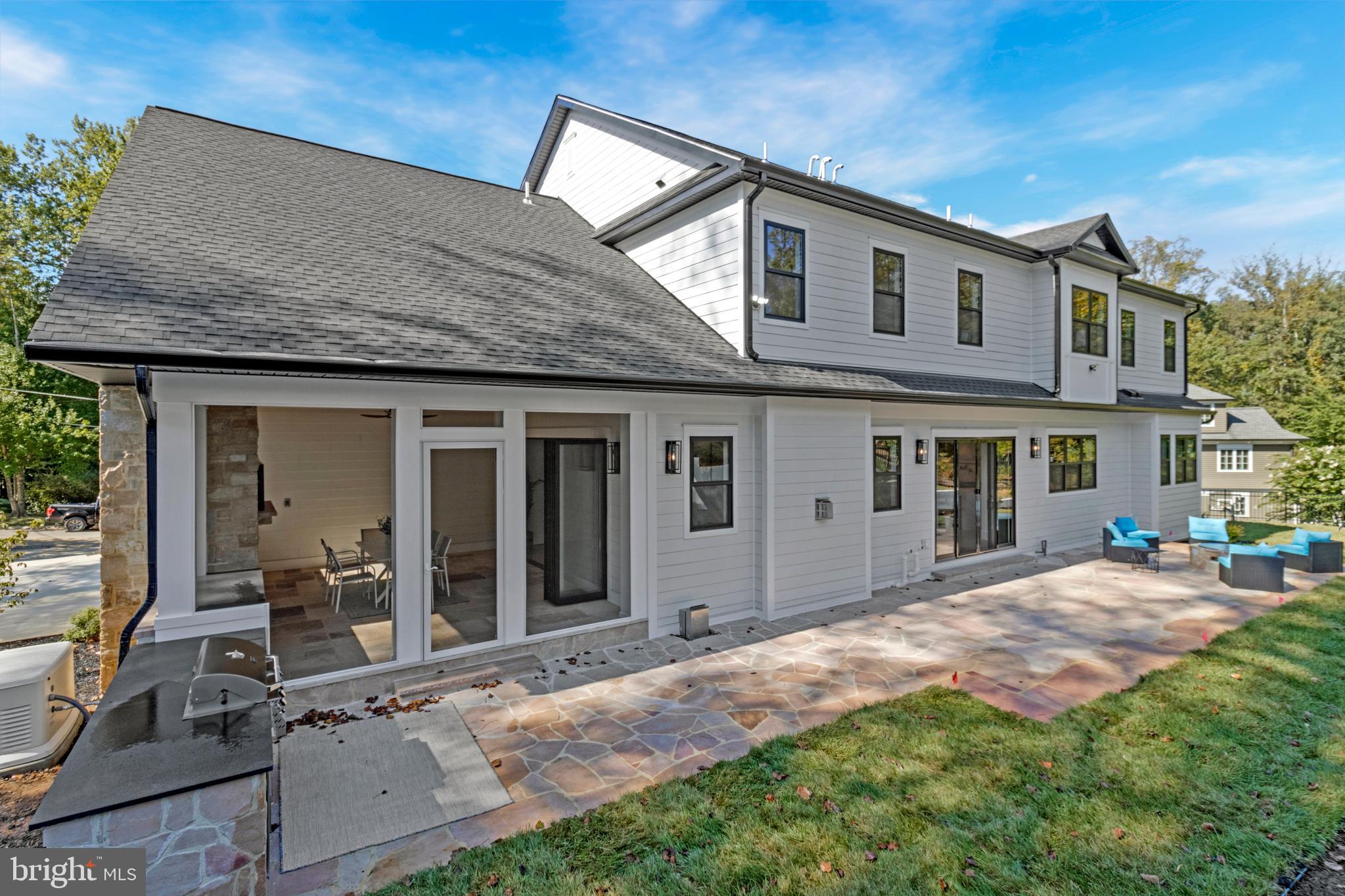 6611 LYBROOK COURT