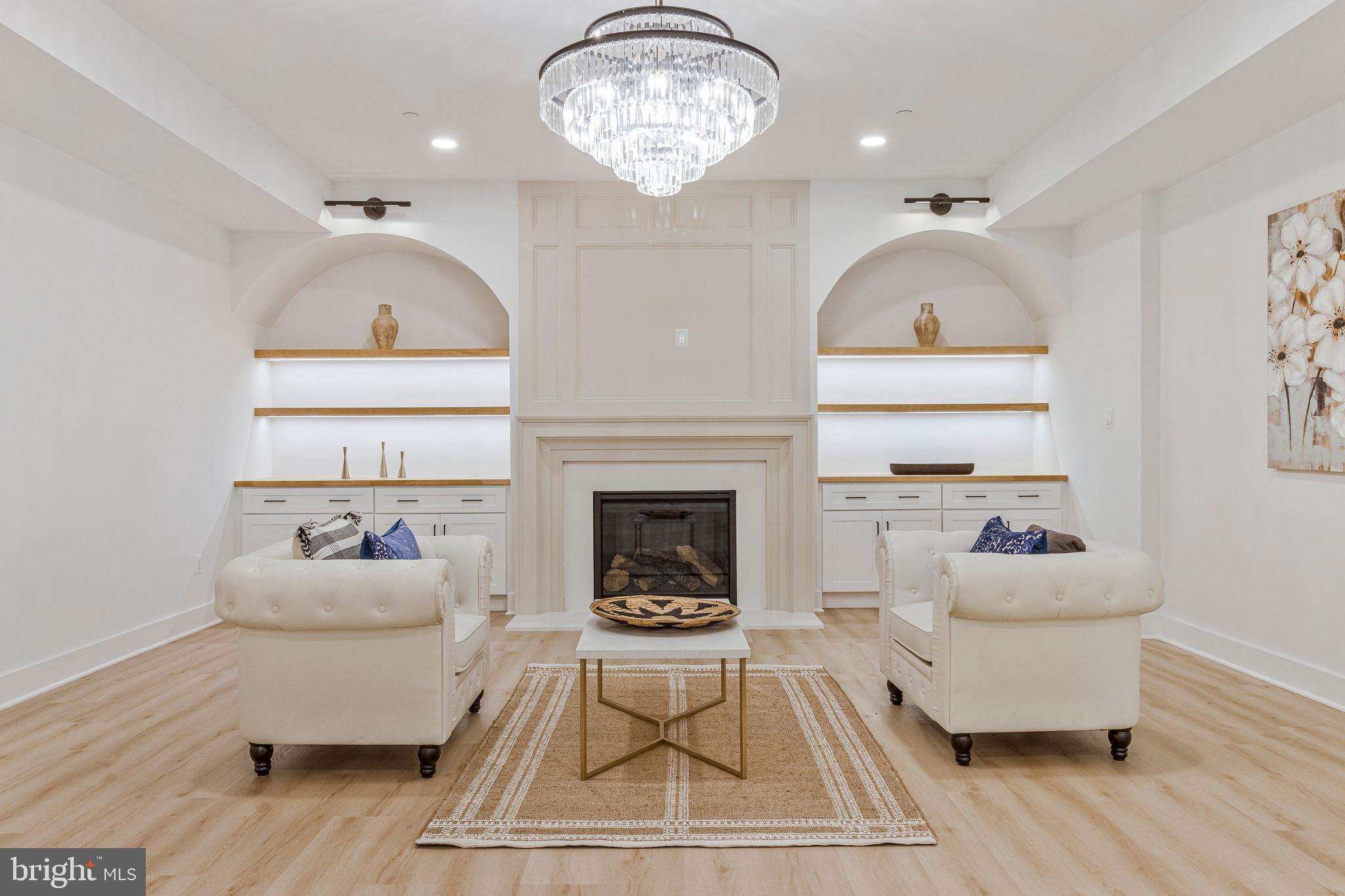 6611 LYBROOK COURT