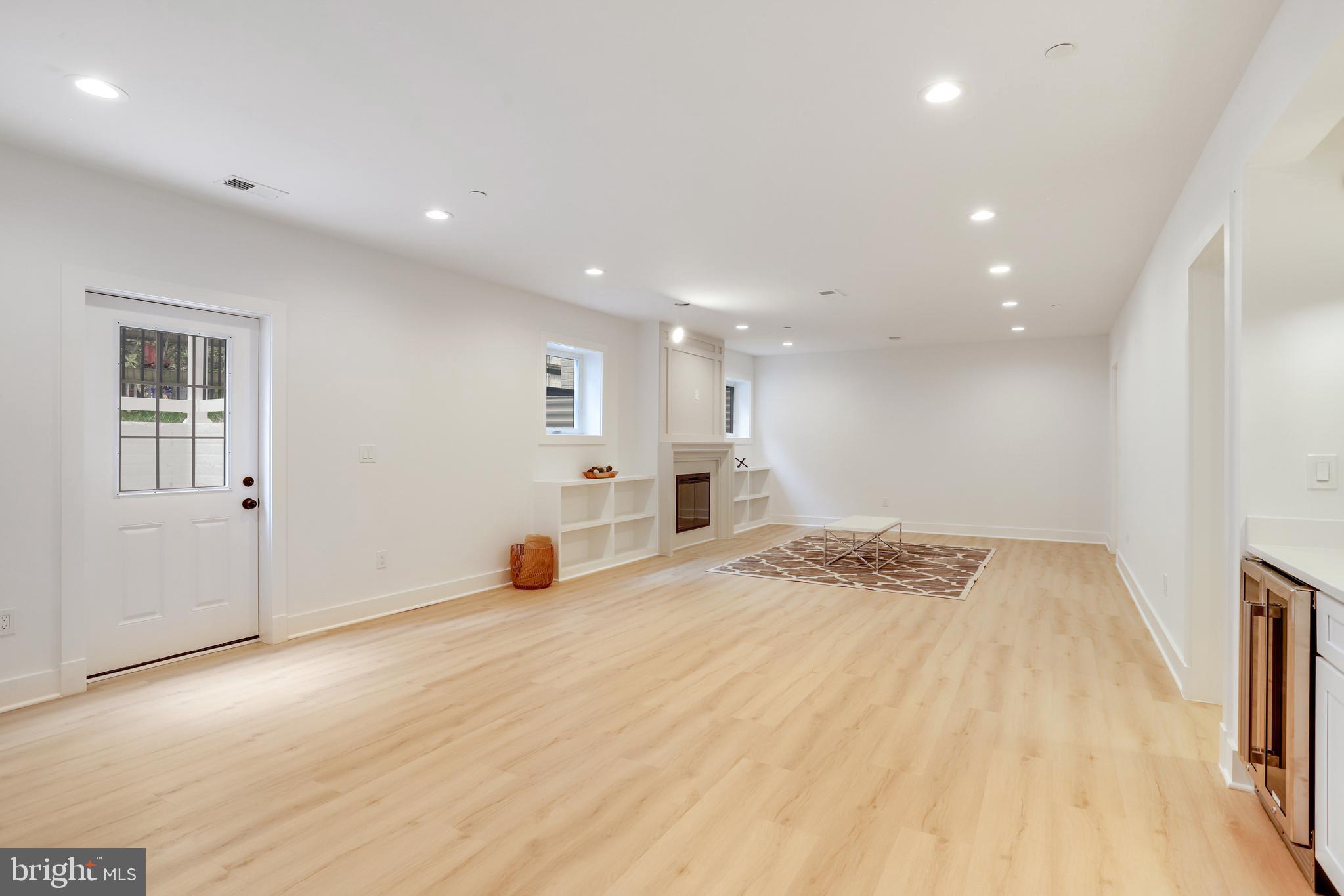 4517 CLERMONT PLACE
