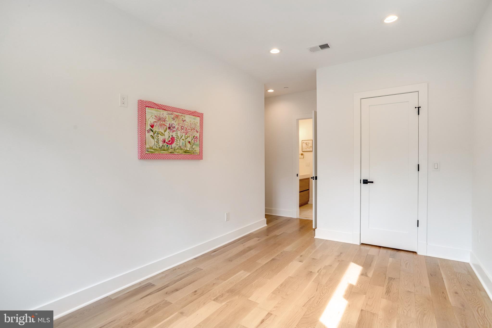 4517 CLERMONT PLACE