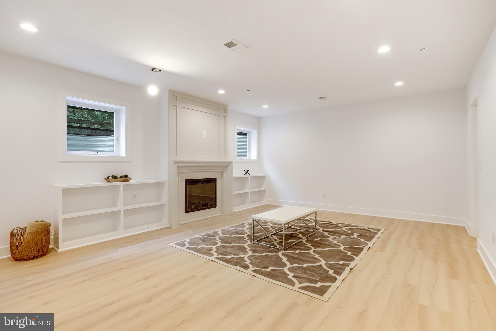 4517 CLERMONT PLACE