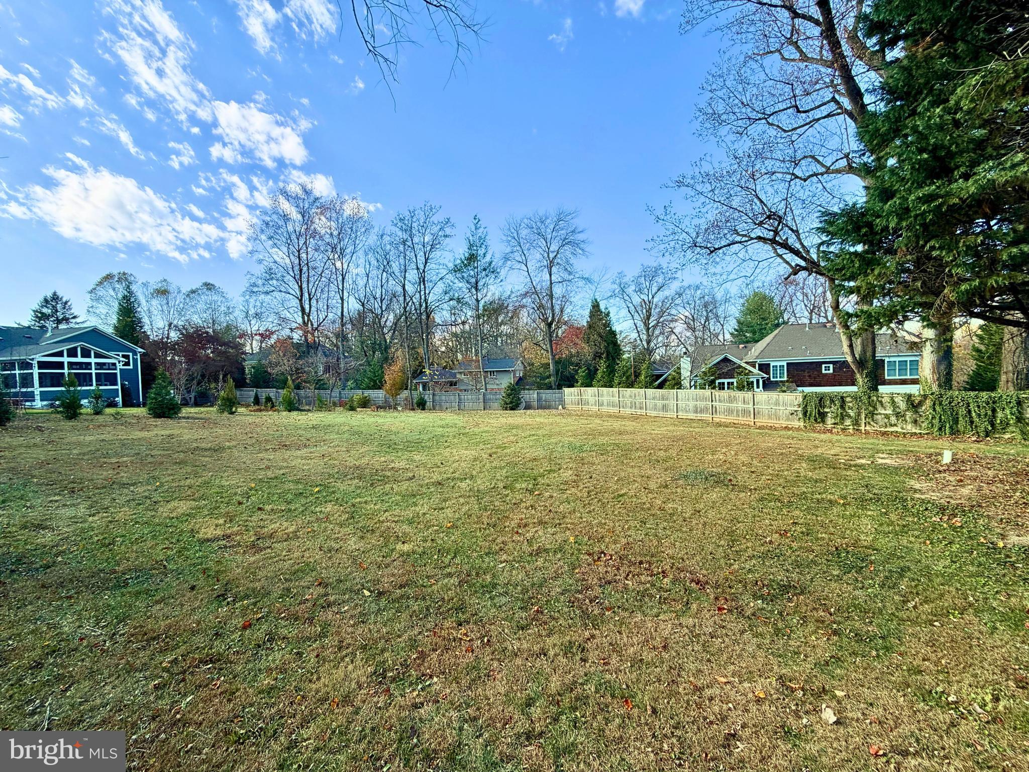 6570 FALLWIND LANE