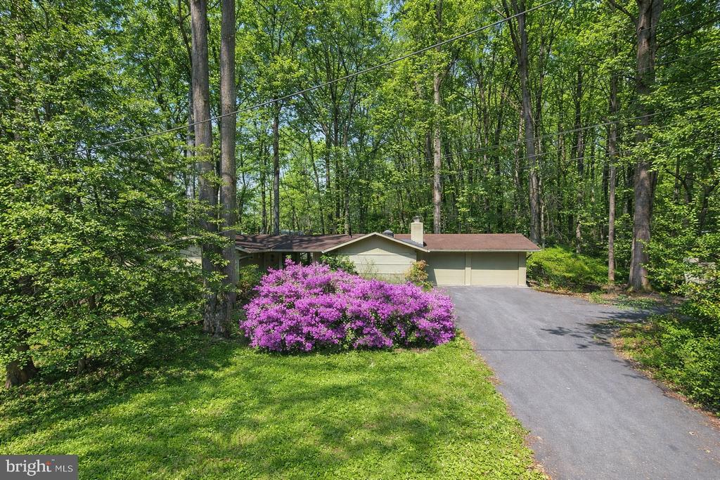 9508 MICHAELS COURT