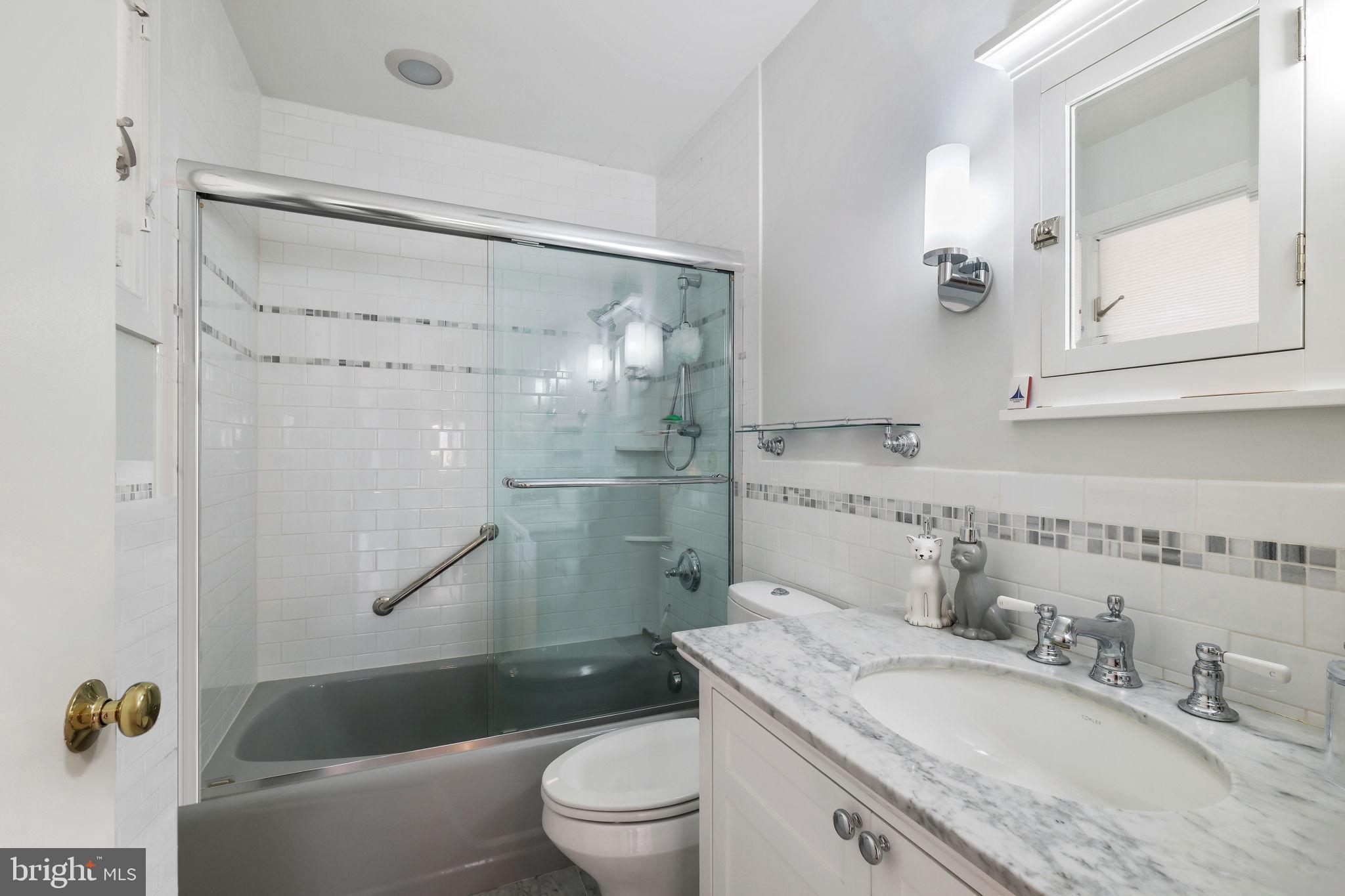 9508 MICHAELS COURT