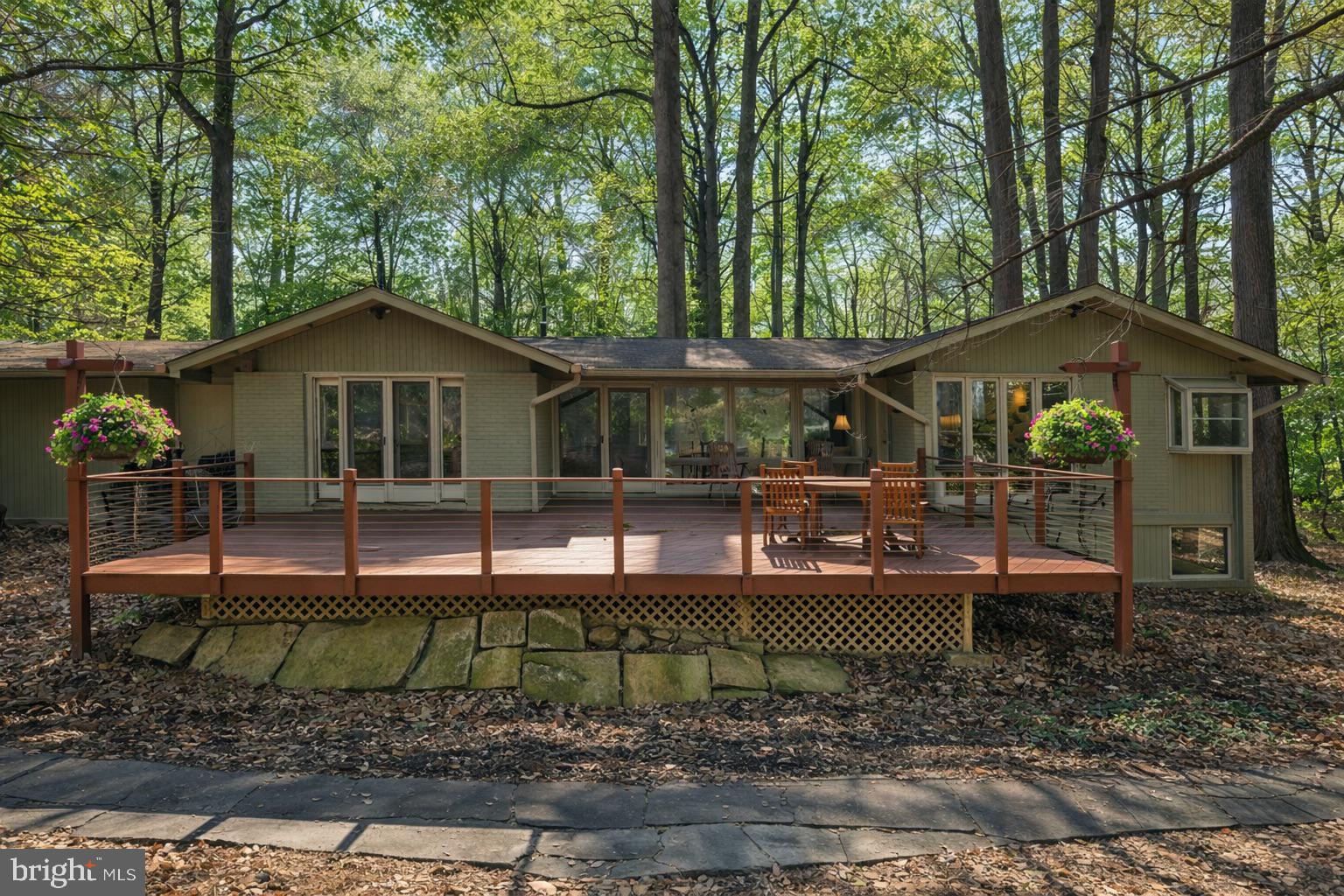 9508 MICHAELS COURT