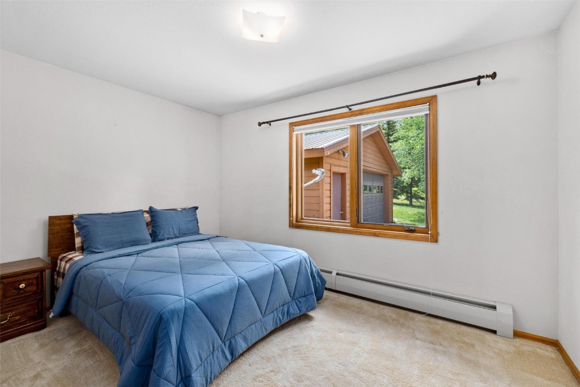 226 Cottonwood DRIVE