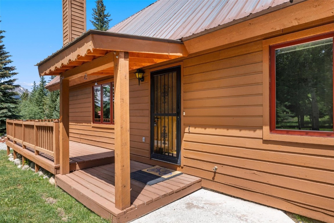 226 Cottonwood DRIVE