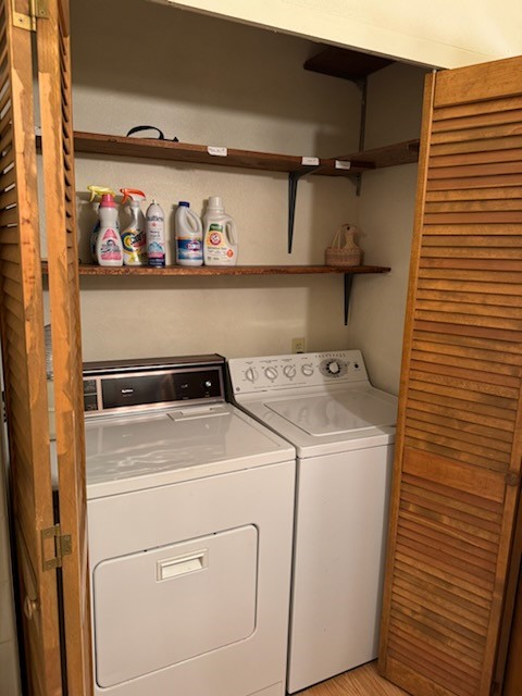 226 Cottonwood DRIVE