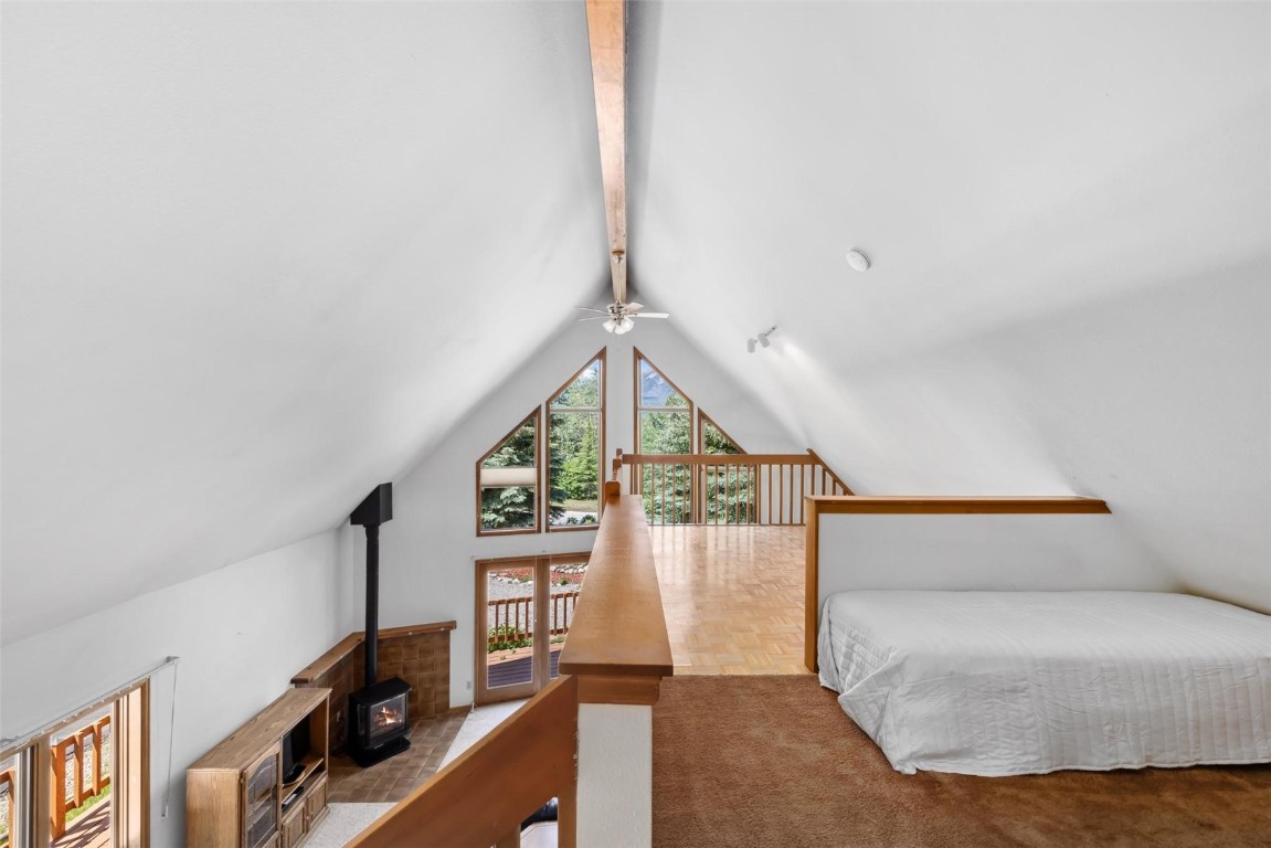 226 Cottonwood DRIVE