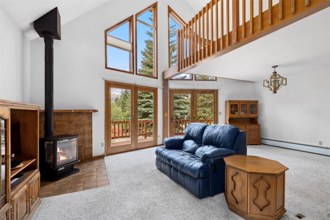 226 Cottonwood DRIVE