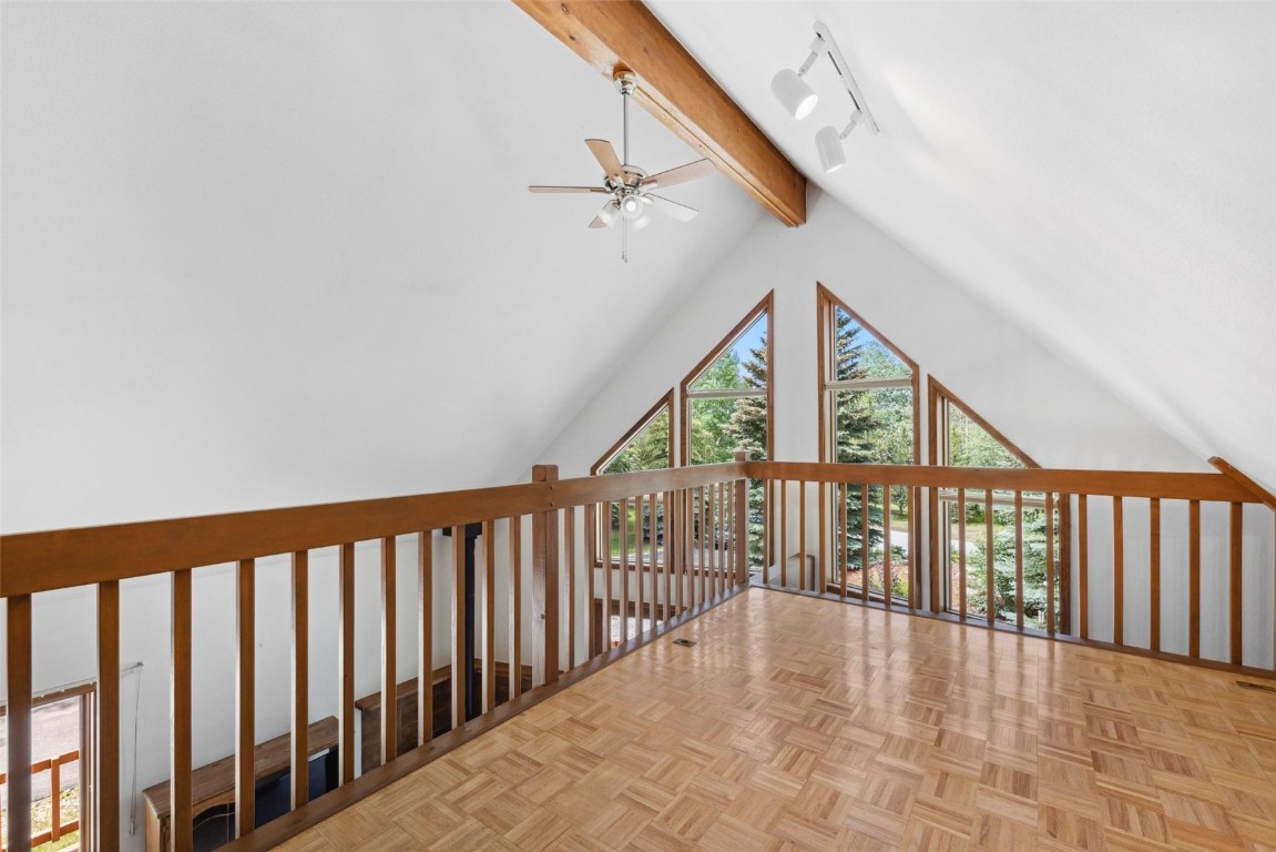 226 Cottonwood DRIVE