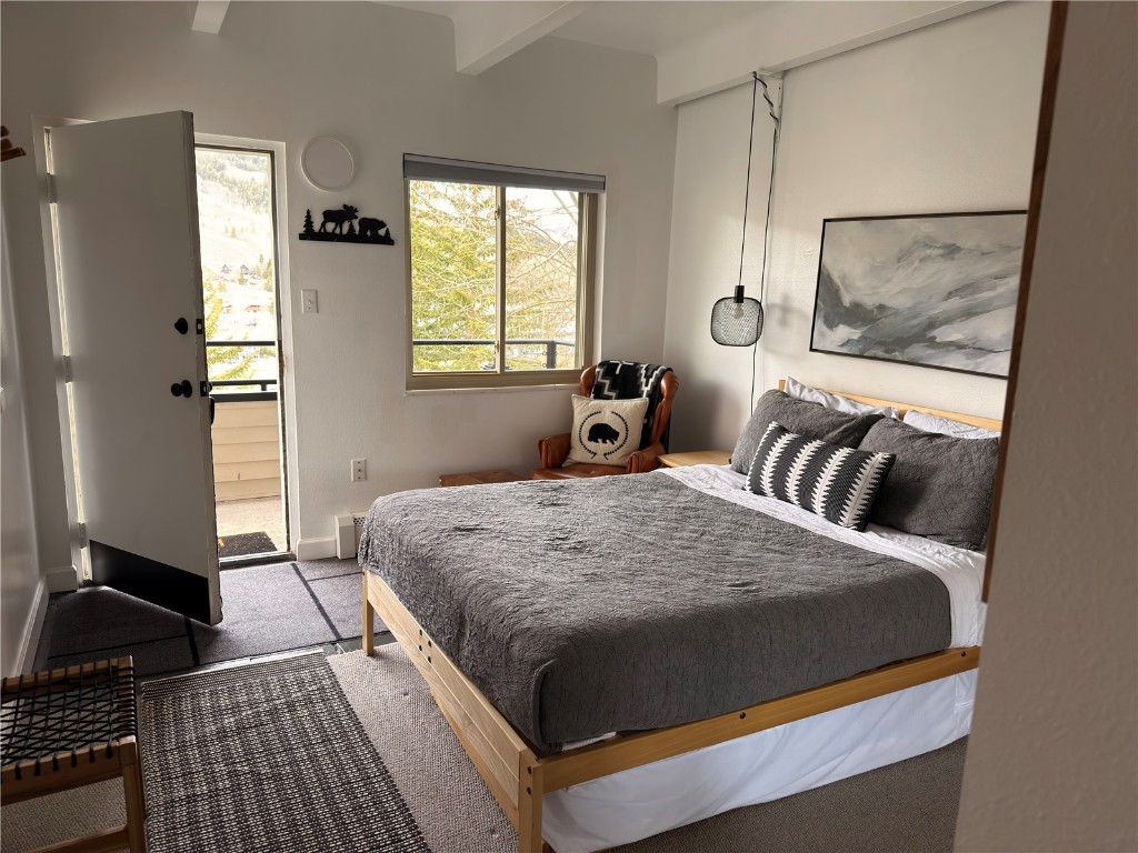 370 E La Bonte STREET C