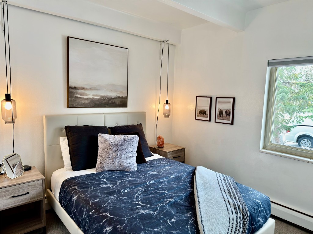 370 E La Bonte STREET C