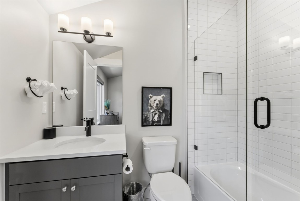 1301 Adams AVENUE 107