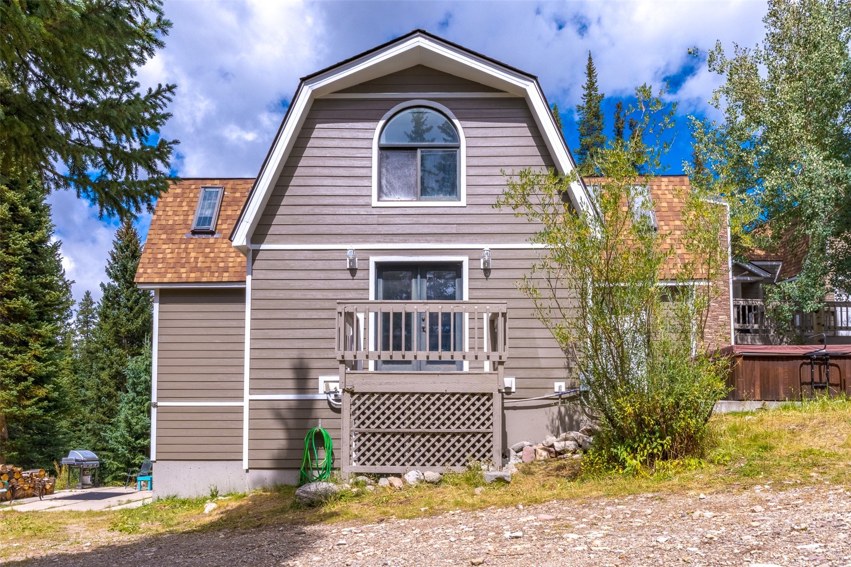 291 Doris DRIVE